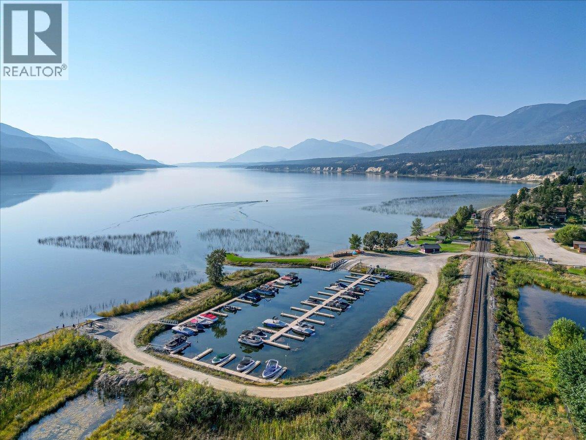 4551 Columbia View Road - 77