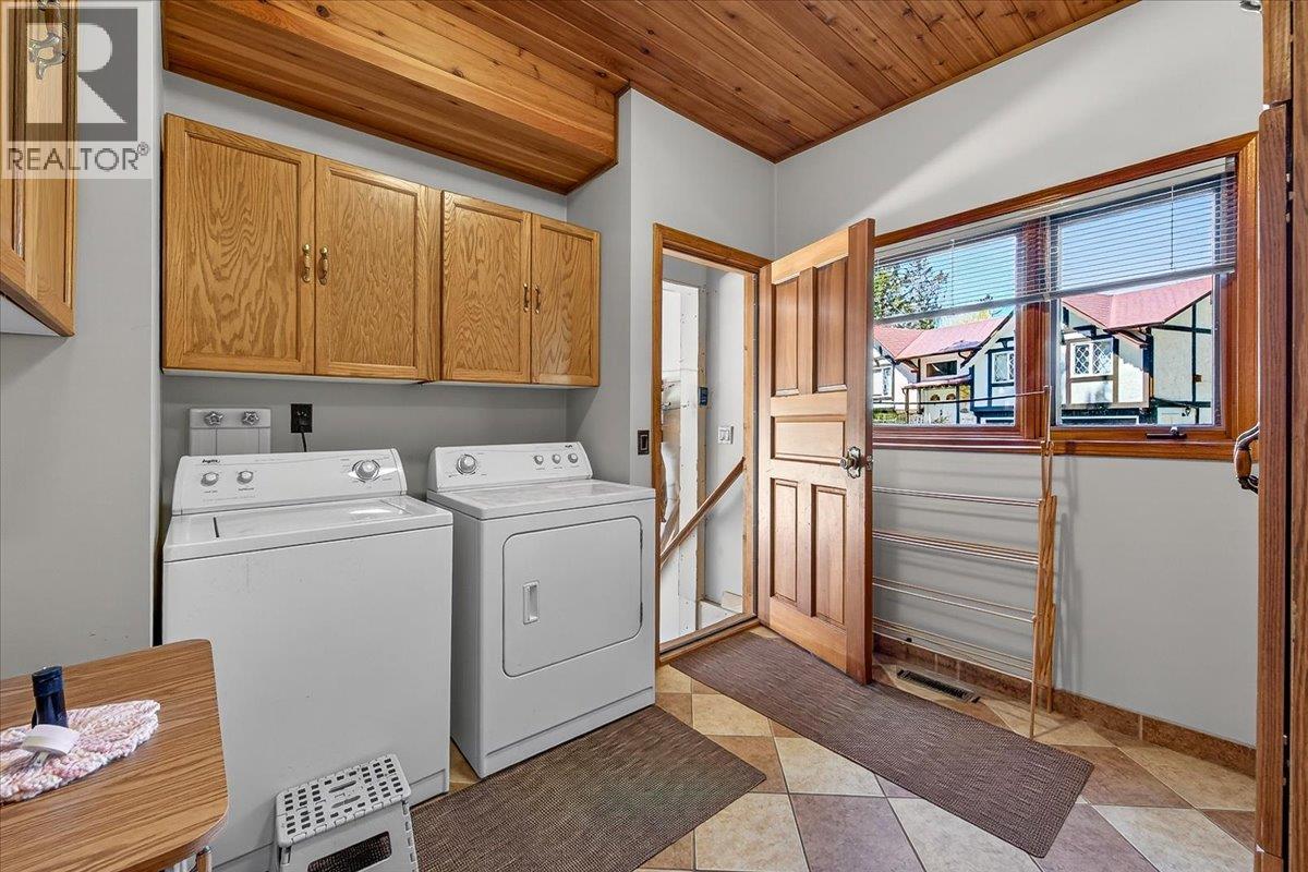 4551 Columbia View Road - 30