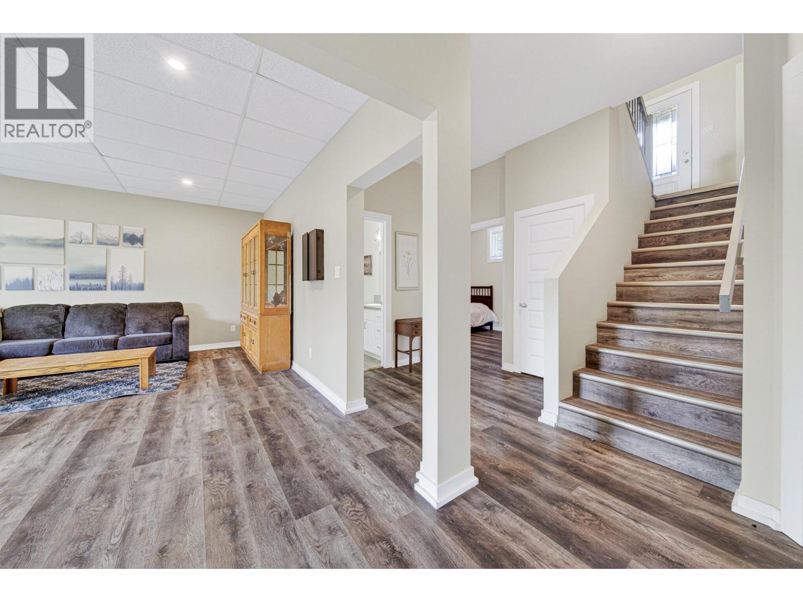 36 Driftwood Place - 39