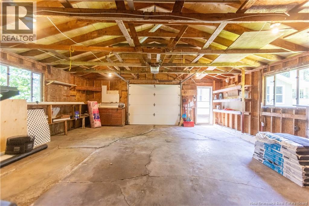 21 Pleasant Street - Image 28