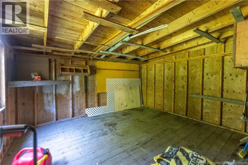 21 Pleasant Street - Image 31