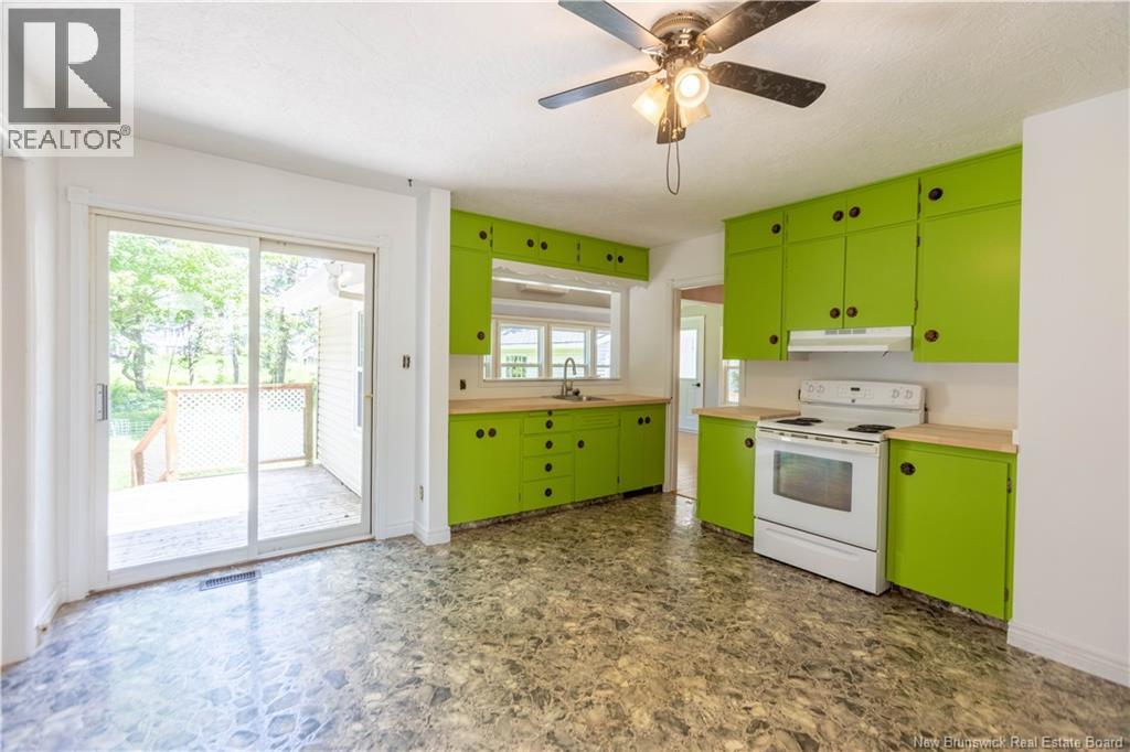 21 Pleasant Street - Image 9