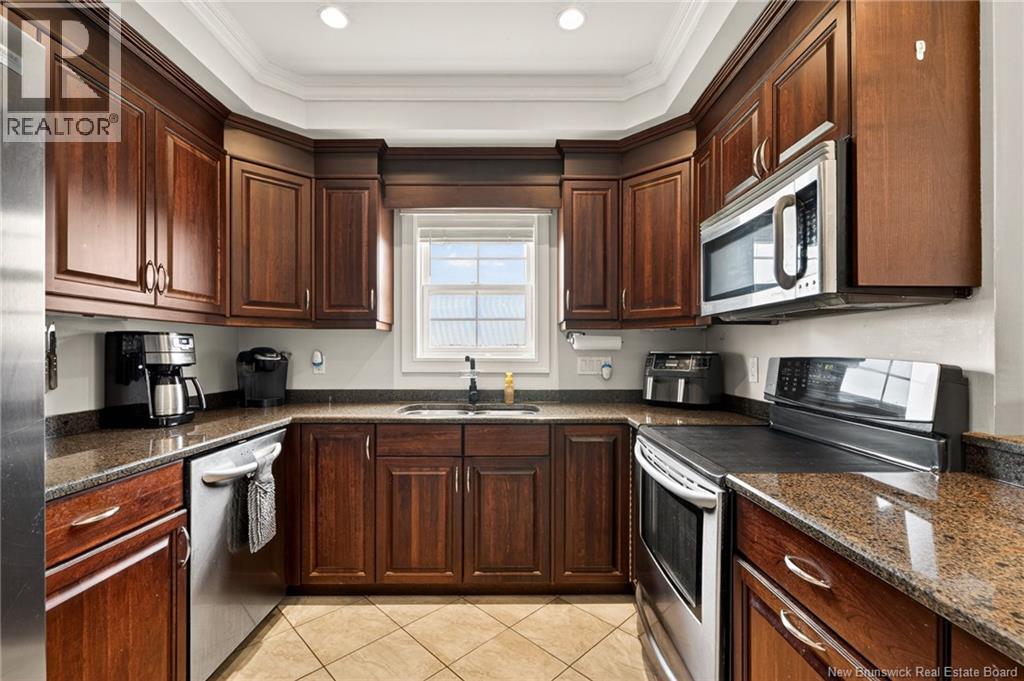 #4 23 Bulman Drive - 13