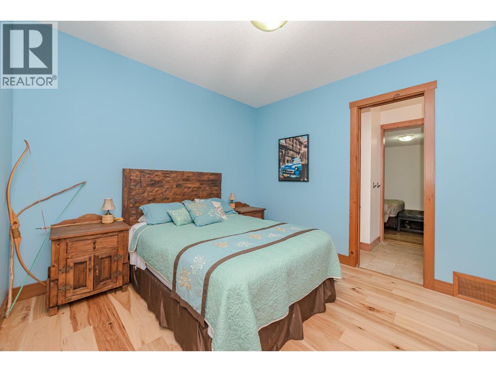 82 Walker Road - 43