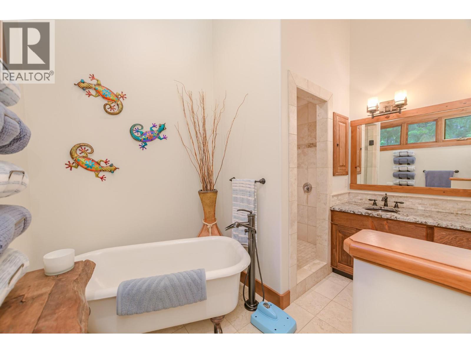 82 Walker Road - 23