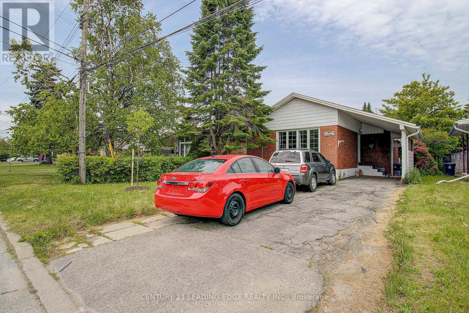 Listing photo of 124 HAILEYBURY DRIVE