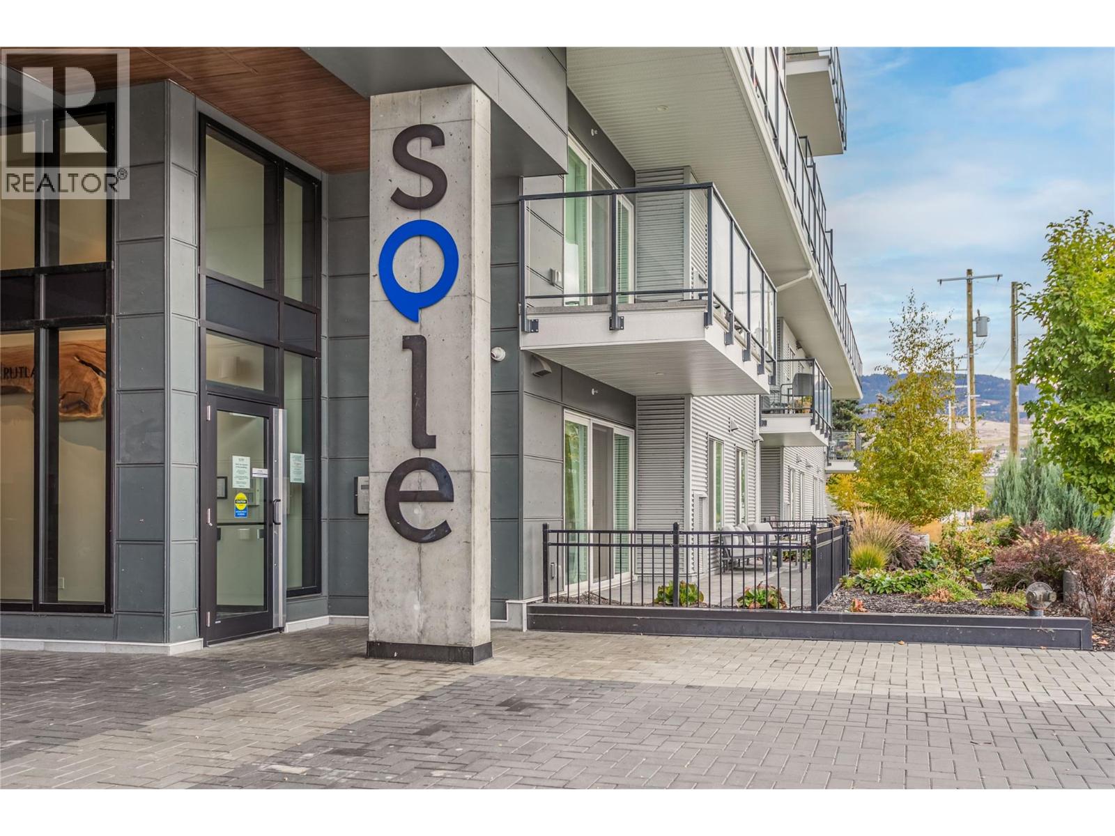 411 615 Rutland Road North, Kelowna