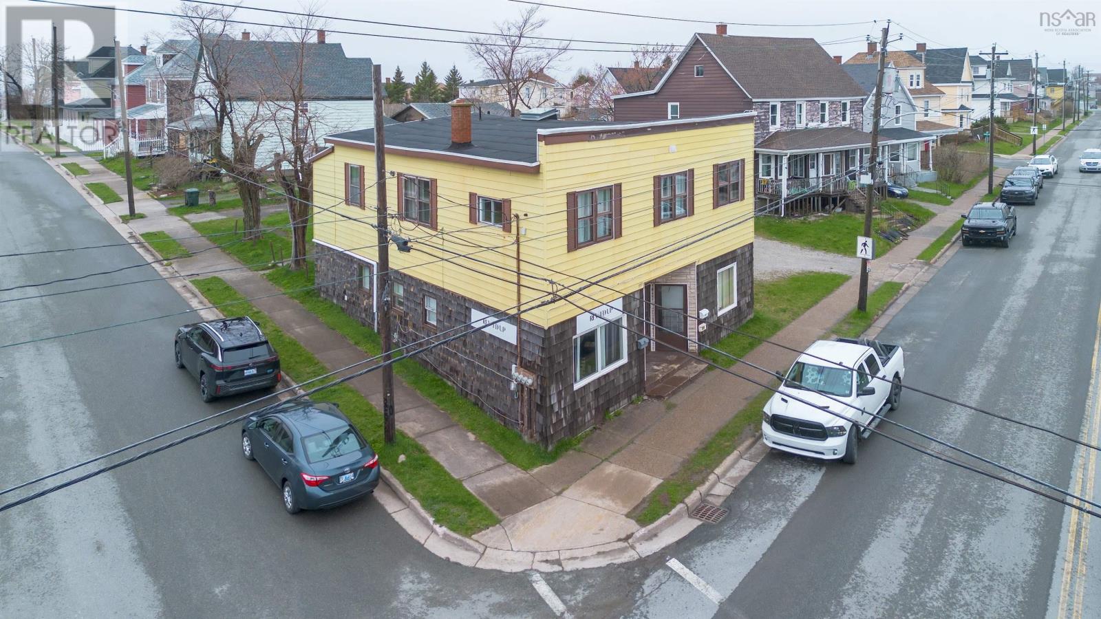 757 Victoria Road - 1