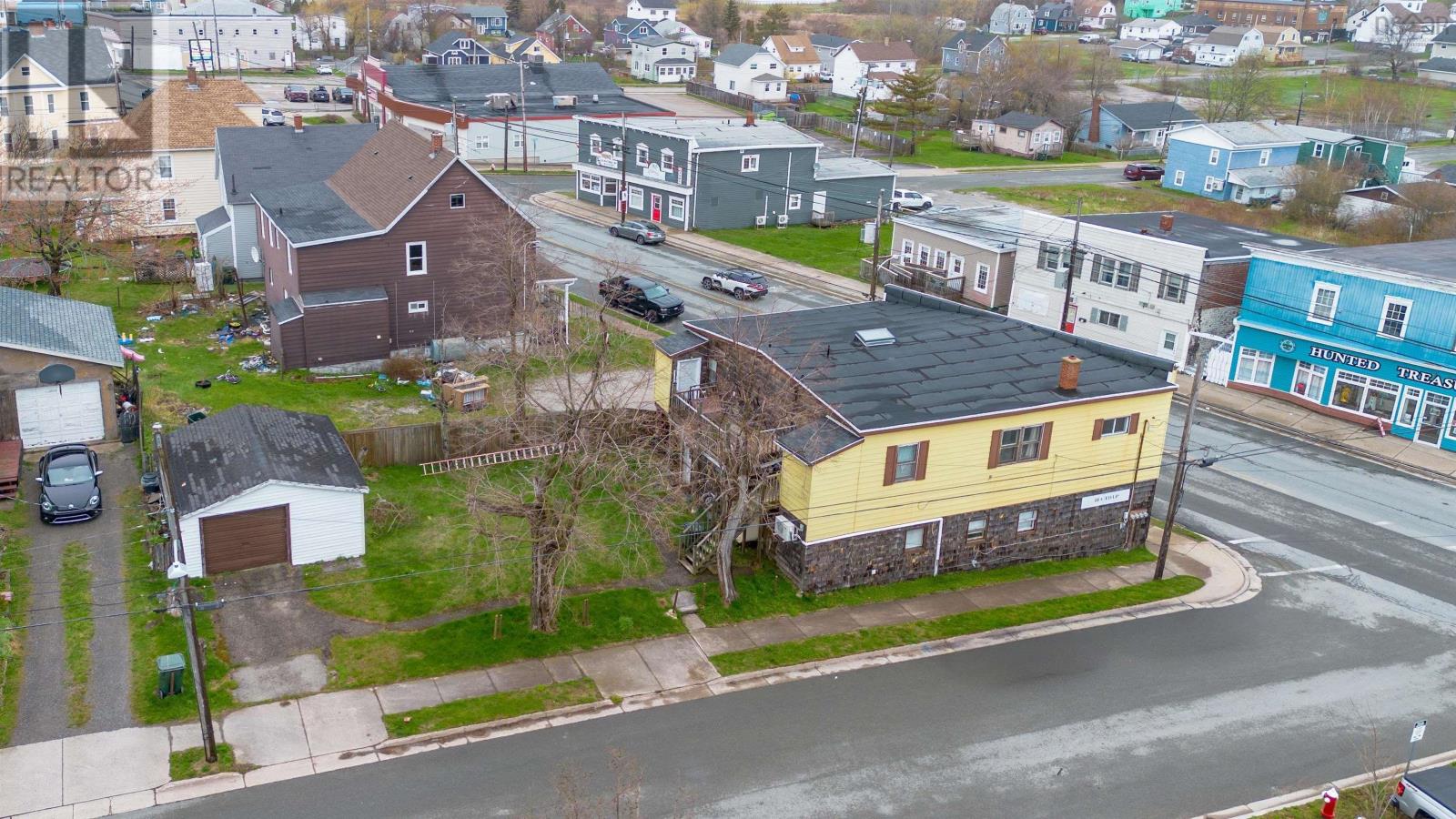 757 Victoria Road - 4