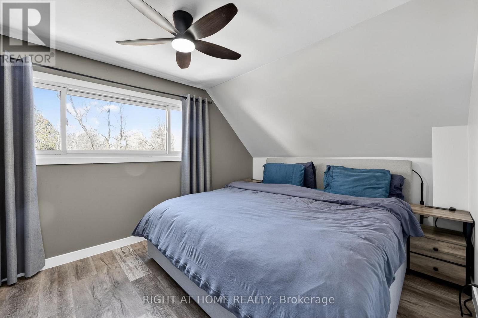 314 BAY STREET - 11