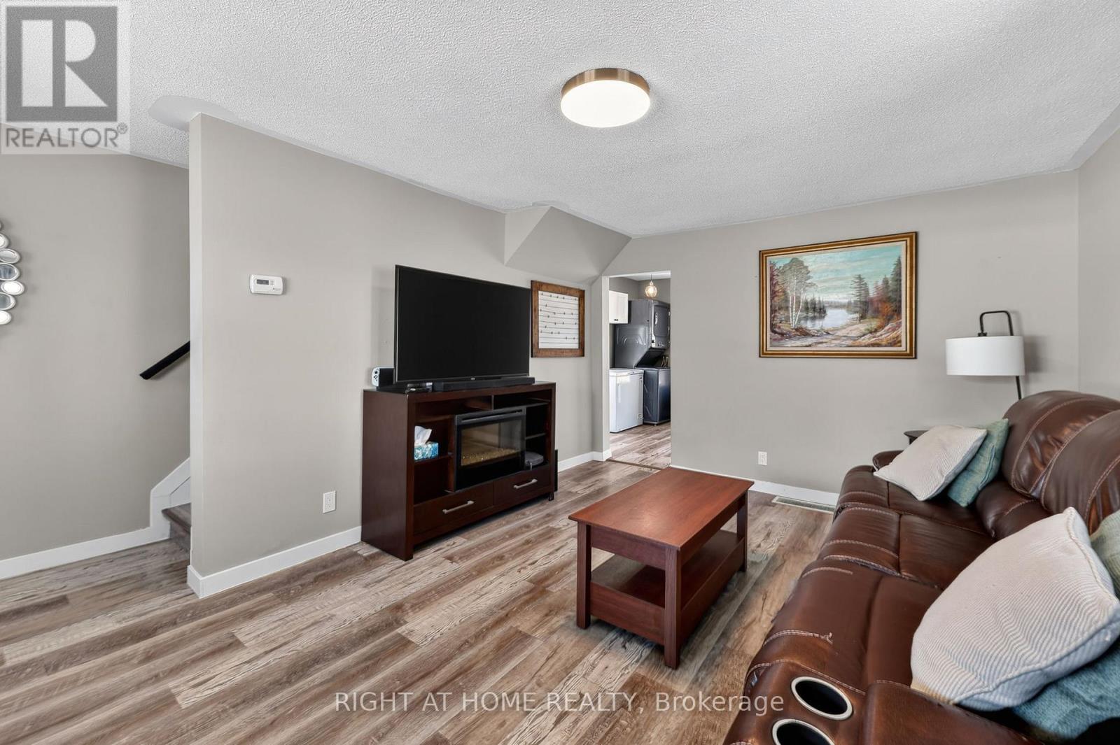314 BAY STREET - 7