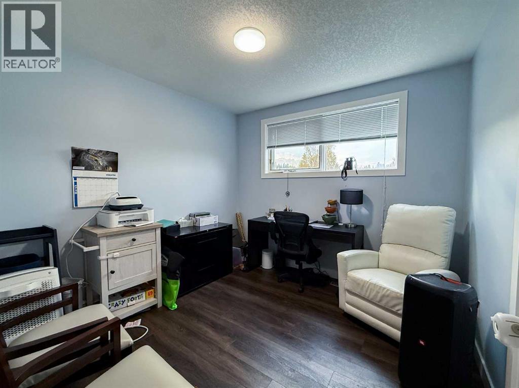 127 Sitar Crescent — photo 10