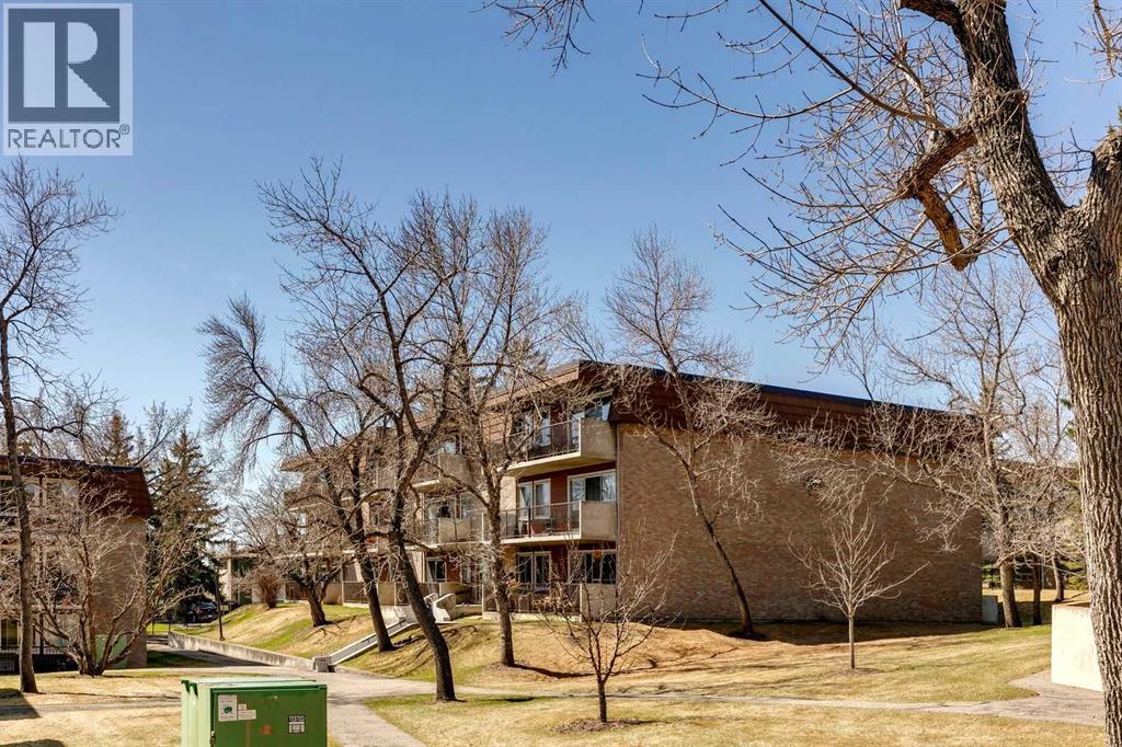 #11A 231 Heritage Drive SE - 24