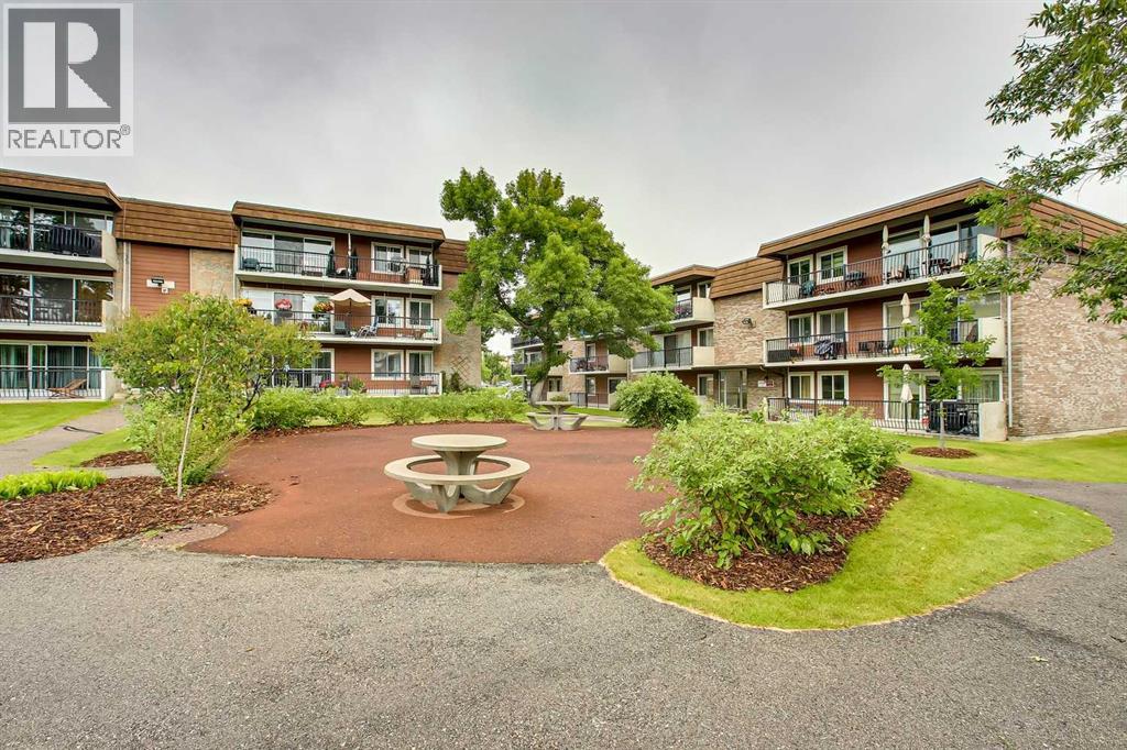 #11A 231 Heritage Drive SE - 30