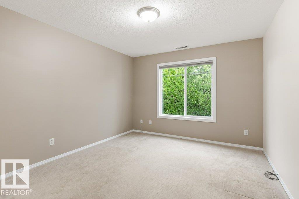 #403 78A MCKENNEY AV — photo 23