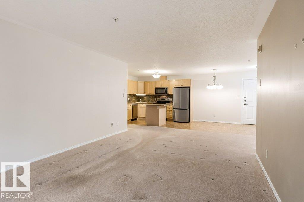 #403 78A MCKENNEY AV — photo 10
