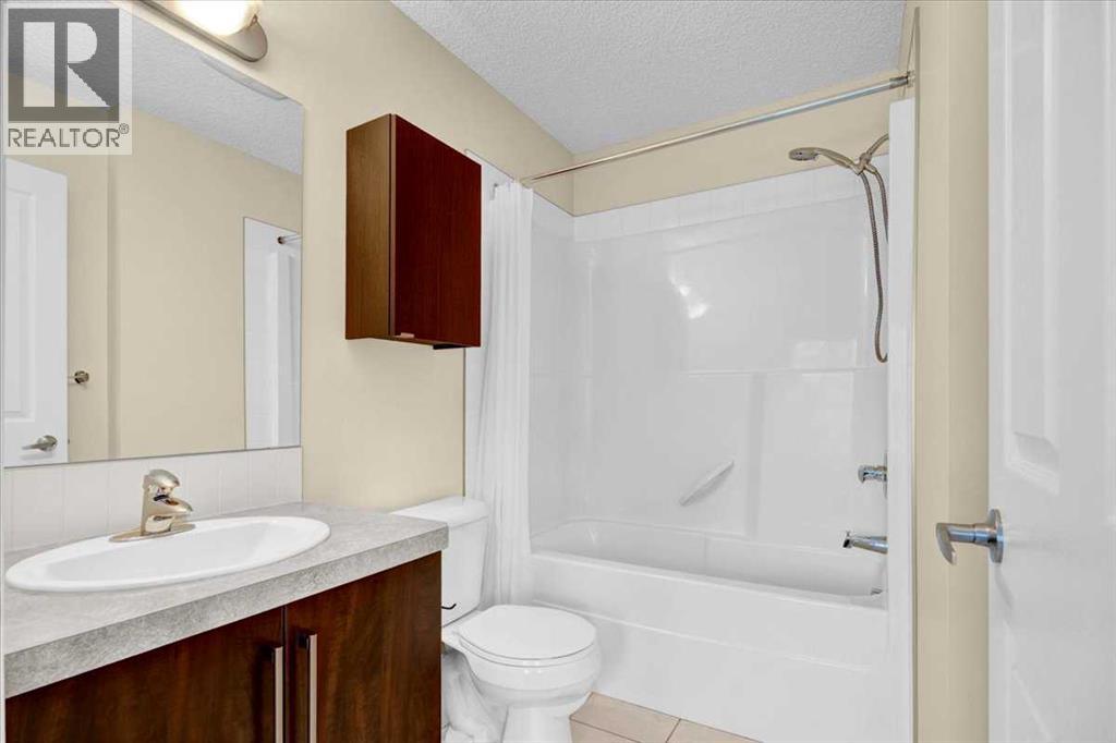 Ensuite off of bedroom