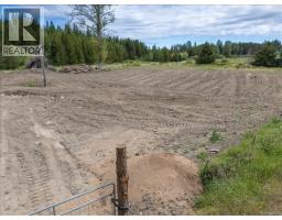 970 Virginia Rd, Coombs, BC V0R1M0 Photo 9