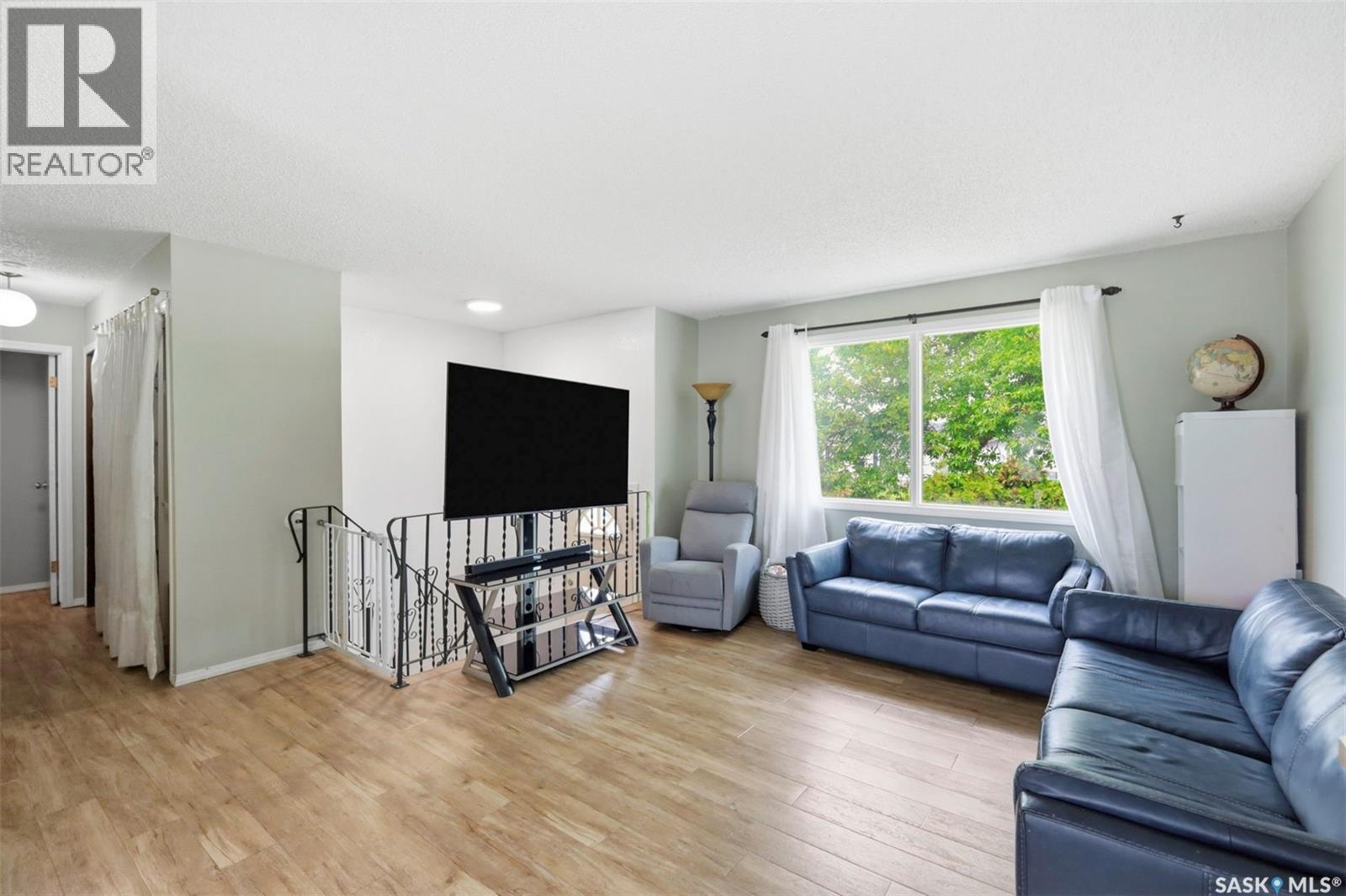 418 Lisgar AVENUE - photo 5