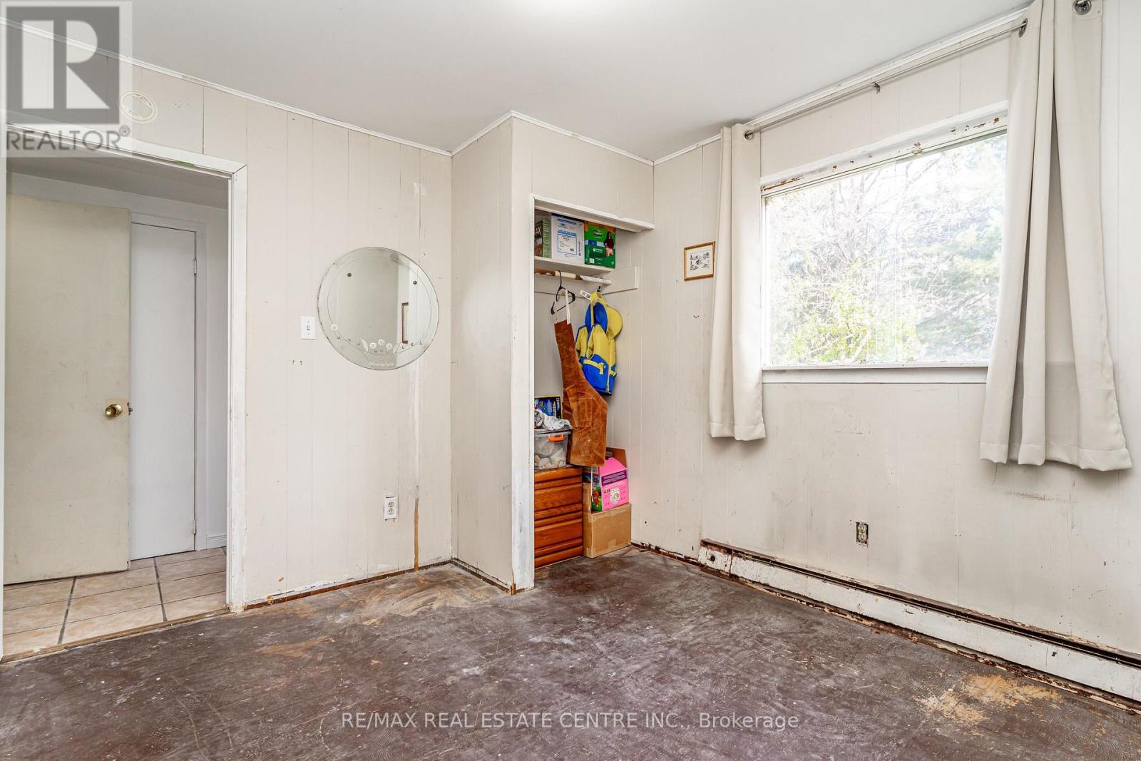 28 CAVENDISH CRESCENT - 26