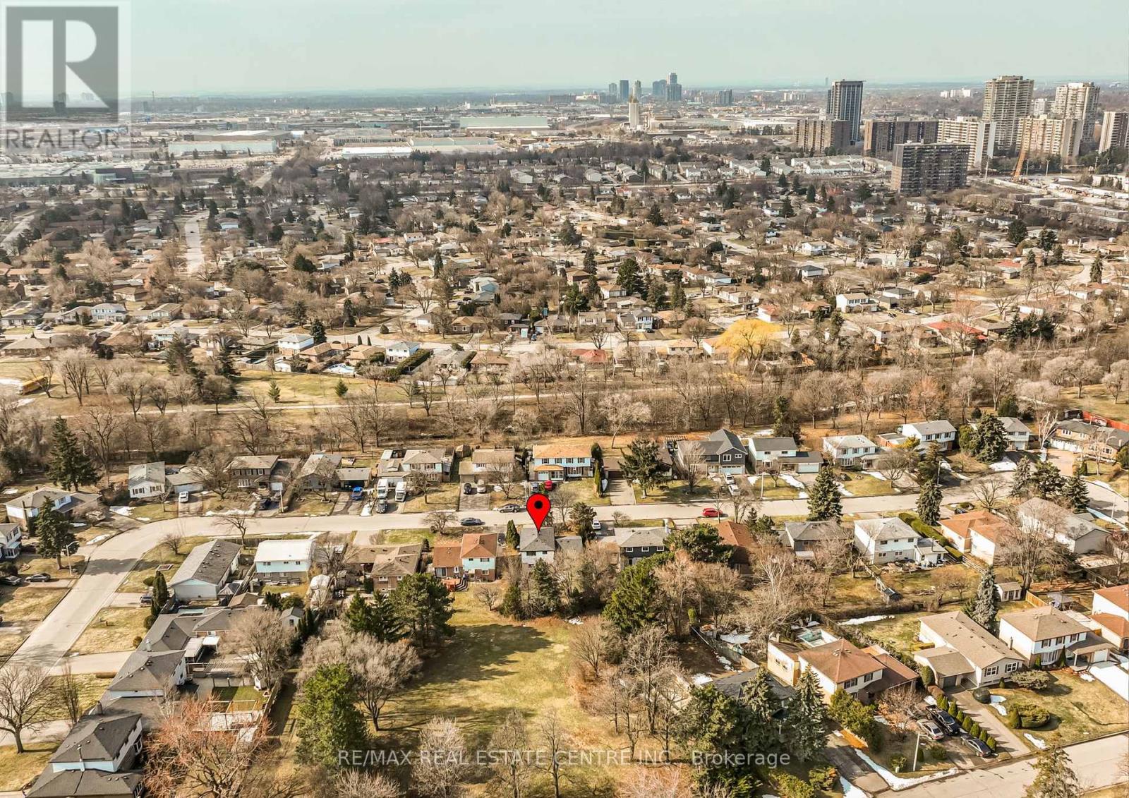 28 CAVENDISH CRESCENT - 37