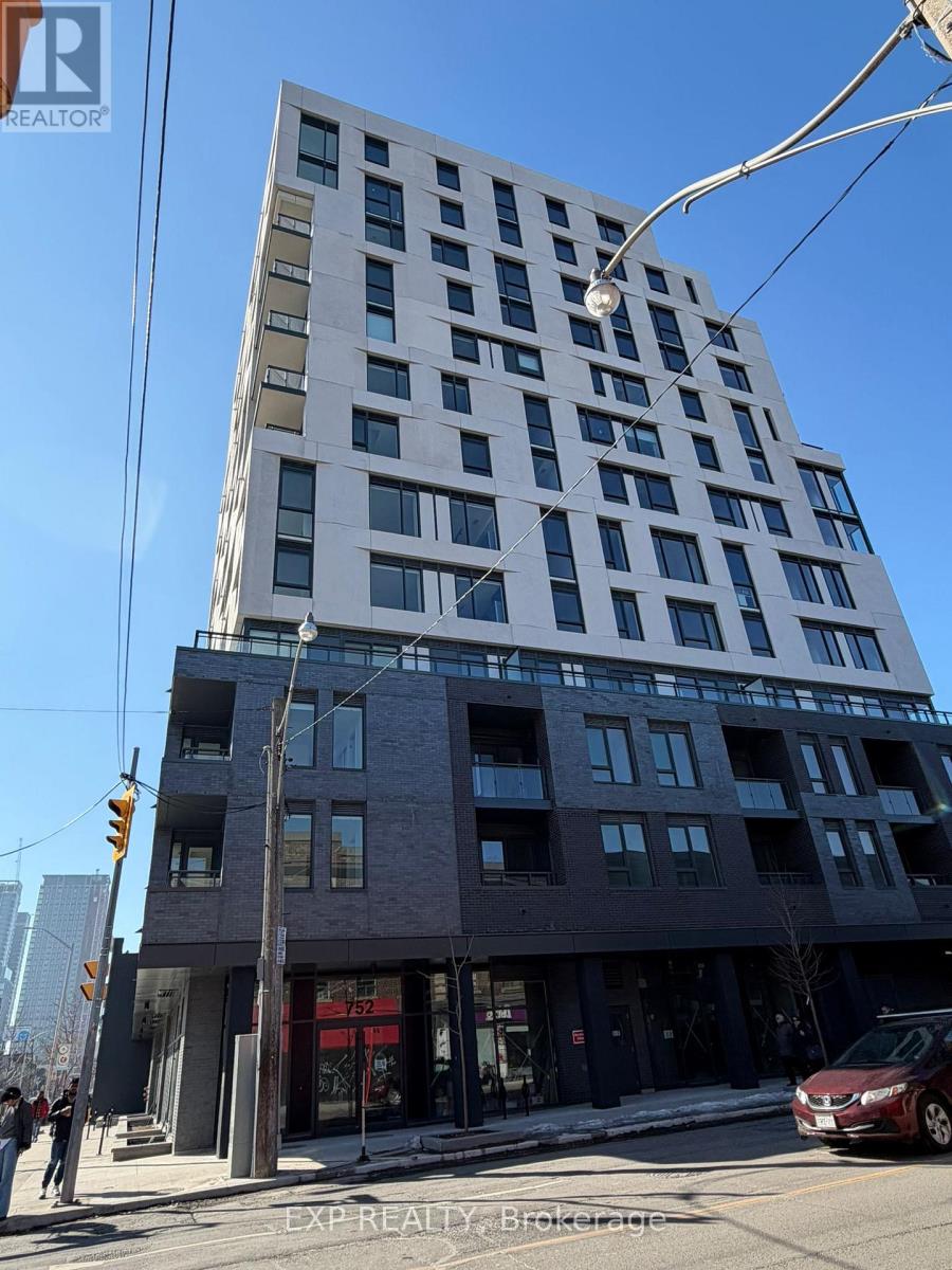 Listing photo of 410 - 758 DOVERCOURT ROAD