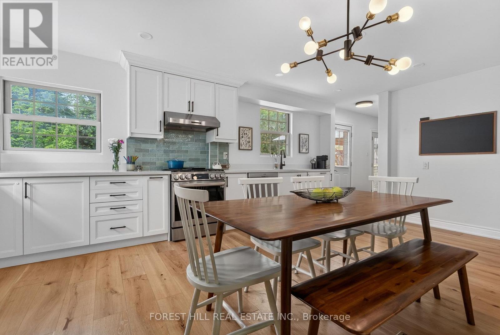 10 HIGHCLIFF CRESCENT - 14