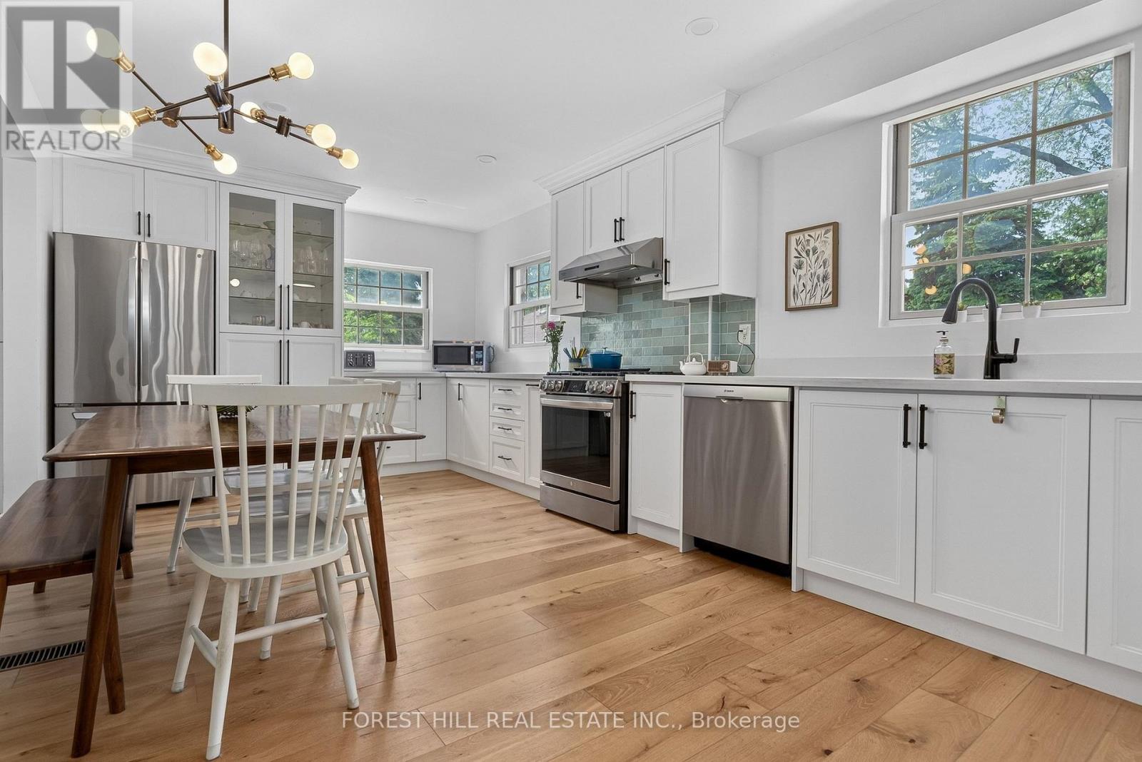 10 HIGHCLIFF CRESCENT - 11