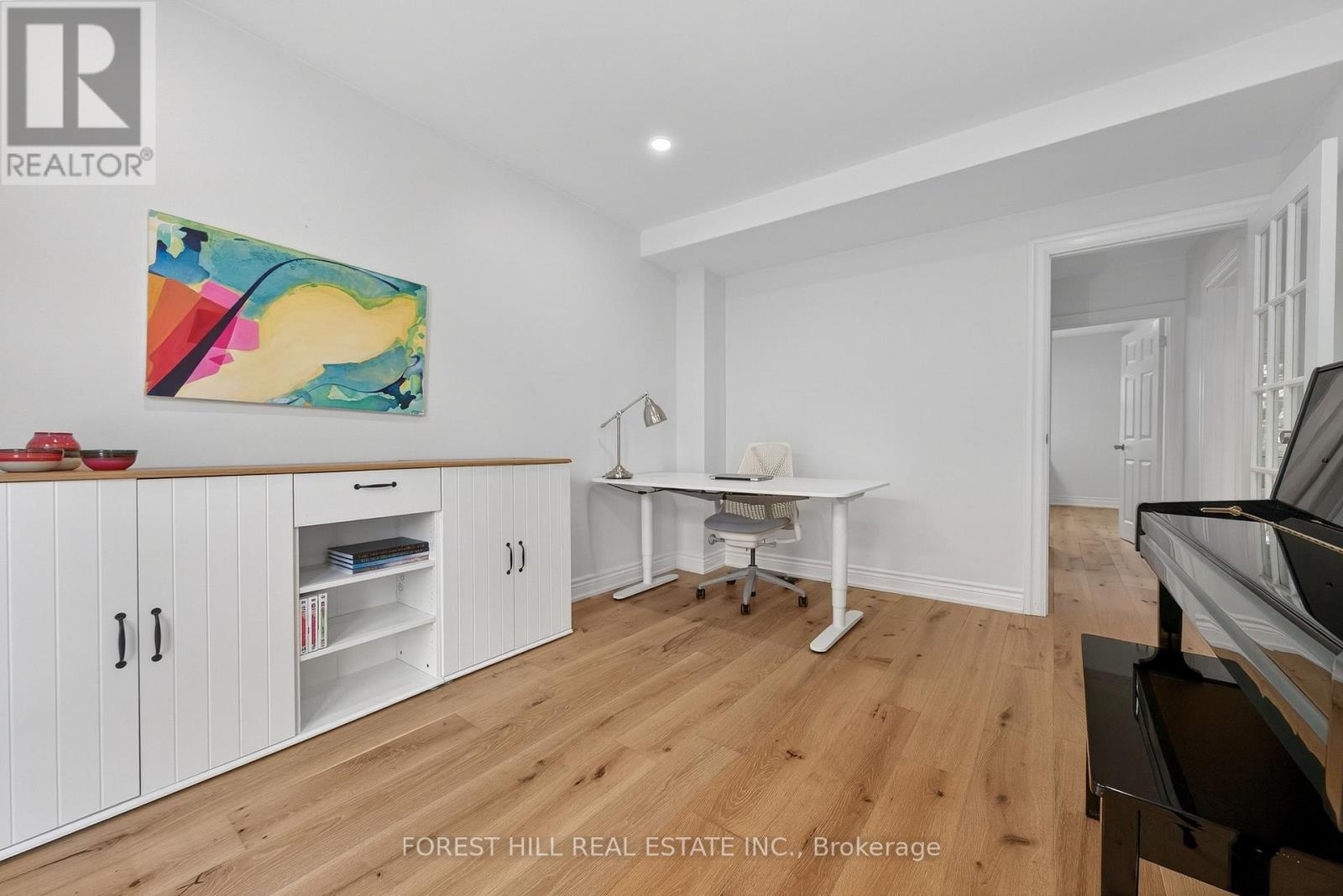10 HIGHCLIFF CRESCENT - 15