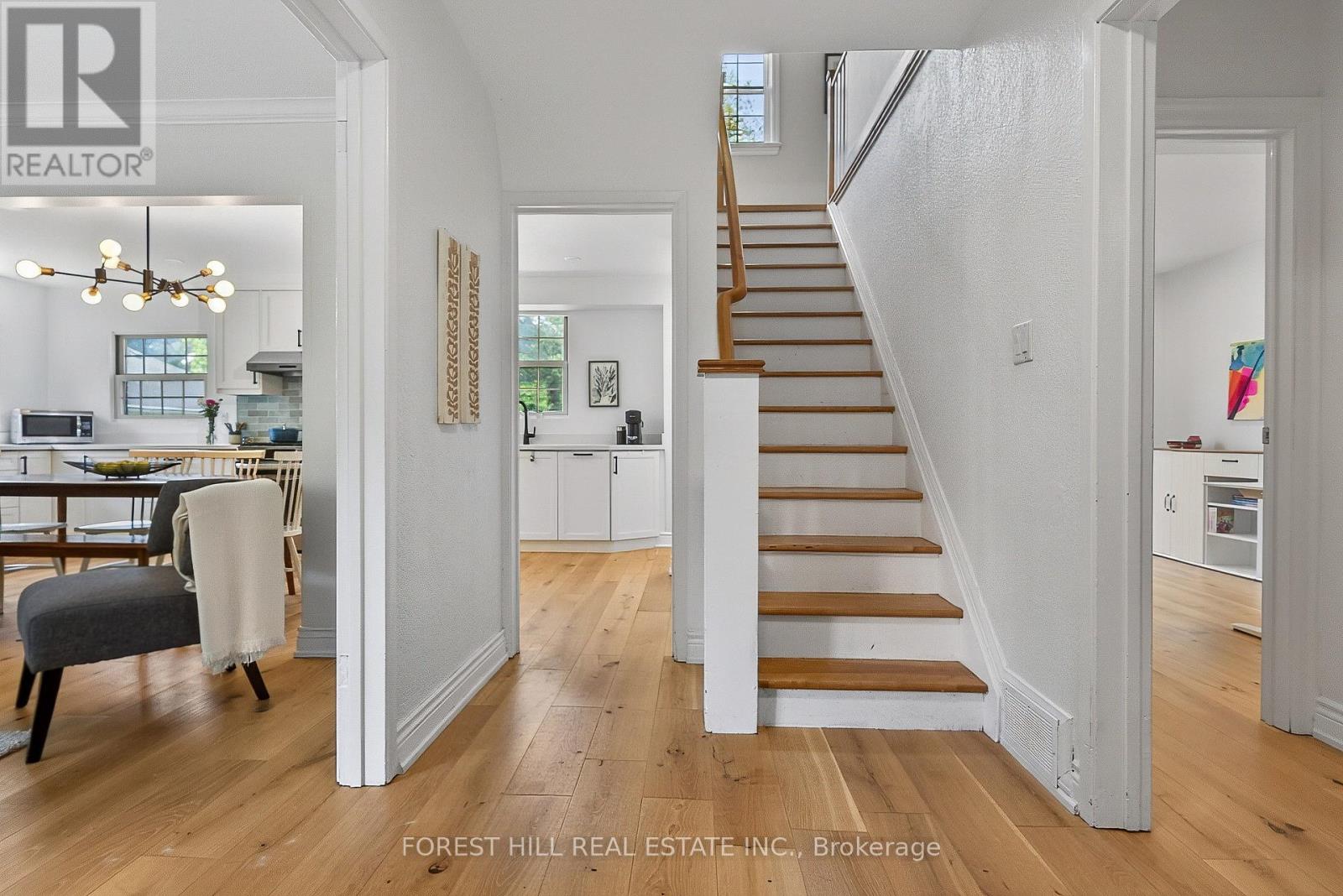 10 HIGHCLIFF CRESCENT - 4