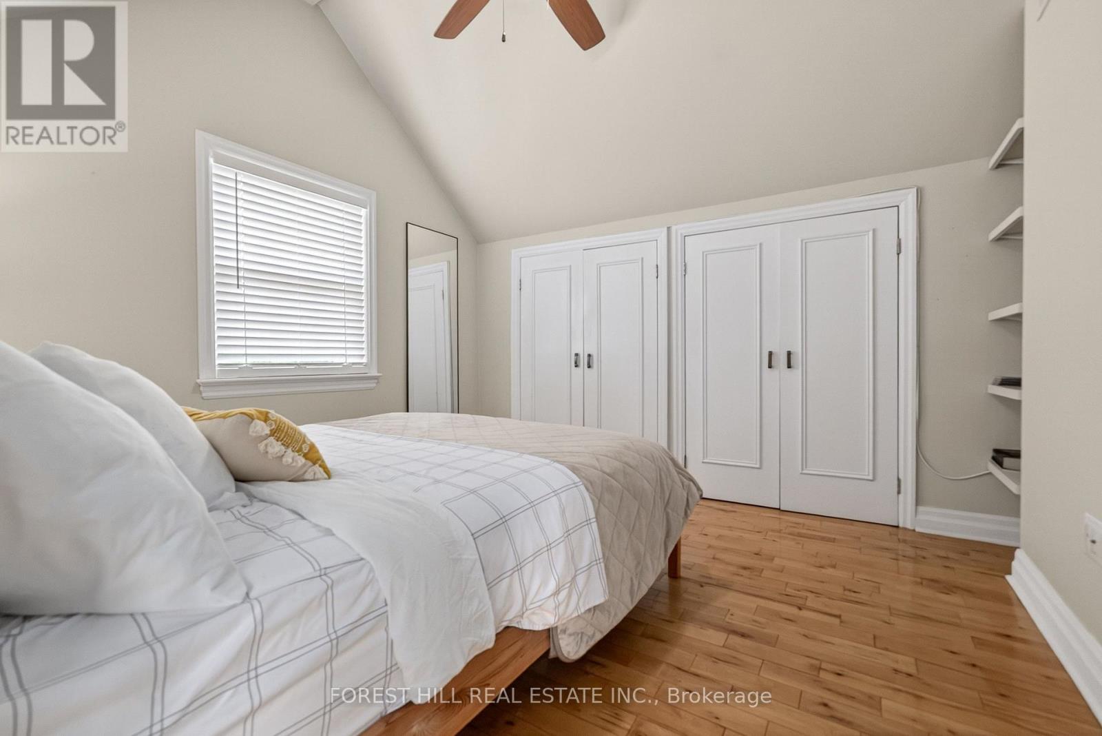 10 HIGHCLIFF CRESCENT - 24