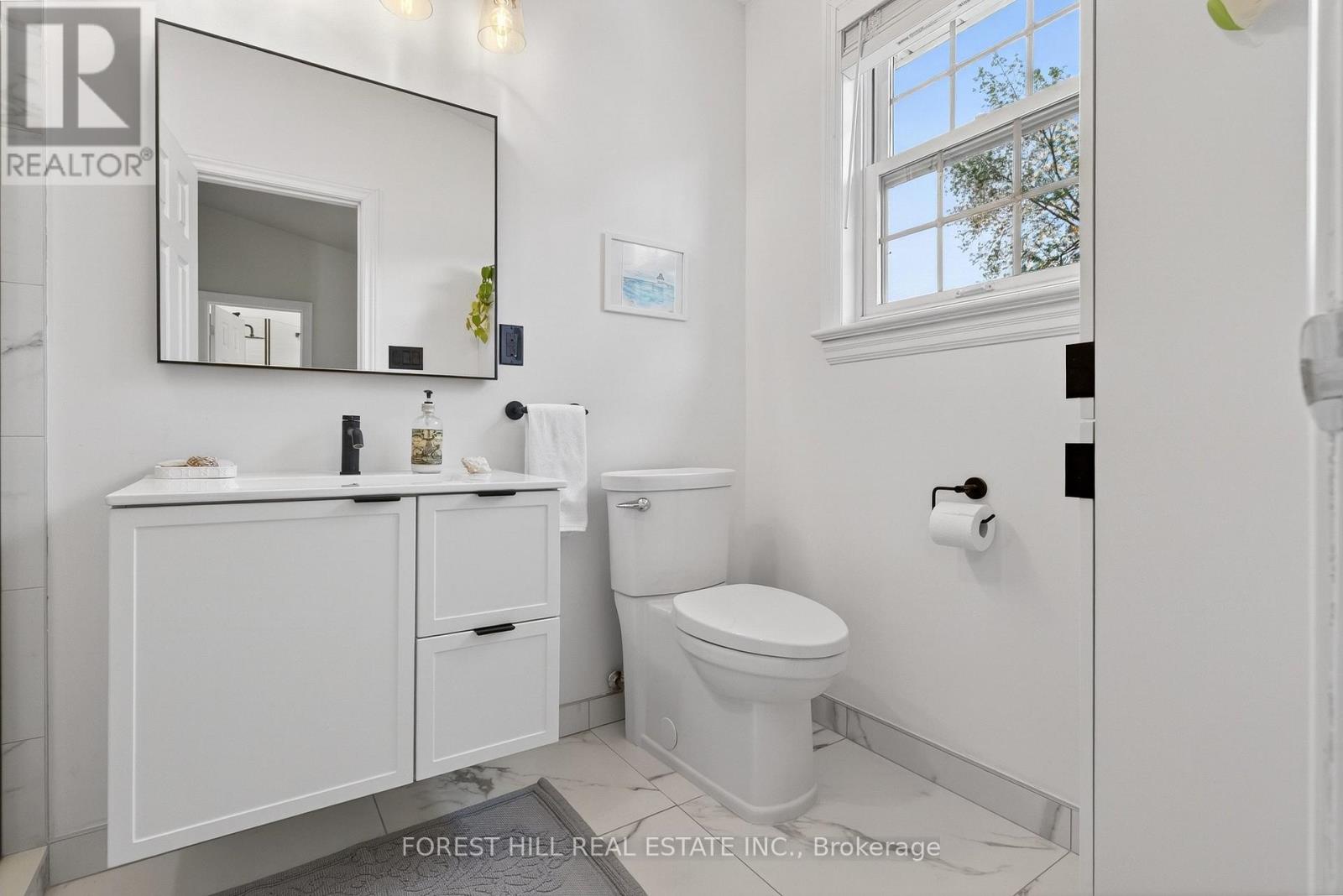 10 HIGHCLIFF CRESCENT - 26