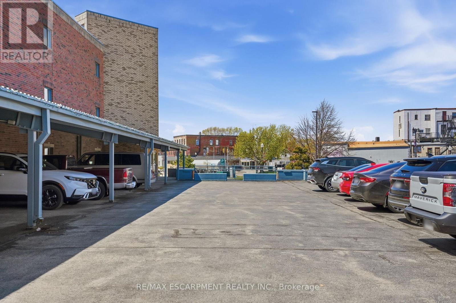 #202 210 MAIN STREET E - 20