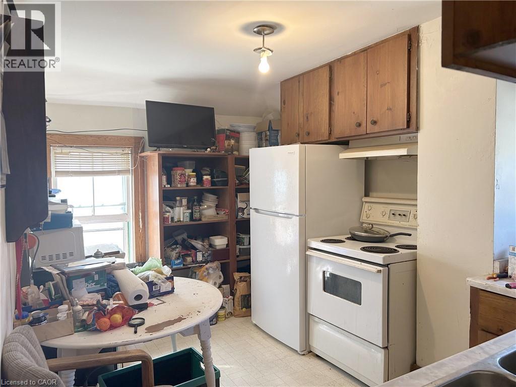 100 - 102 STANLEY Street - 21