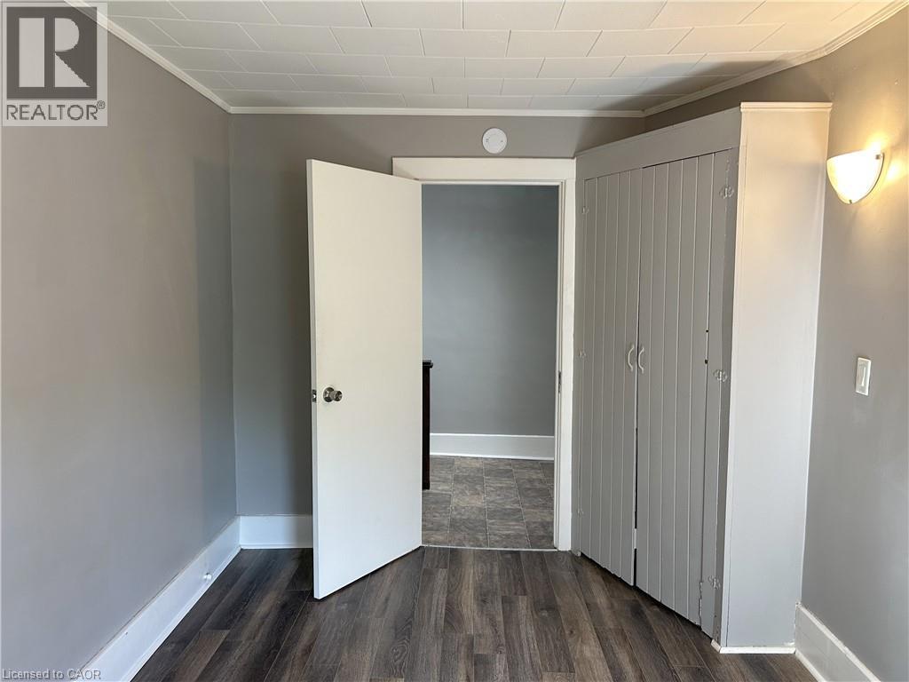 100 - 102 STANLEY Street - 34