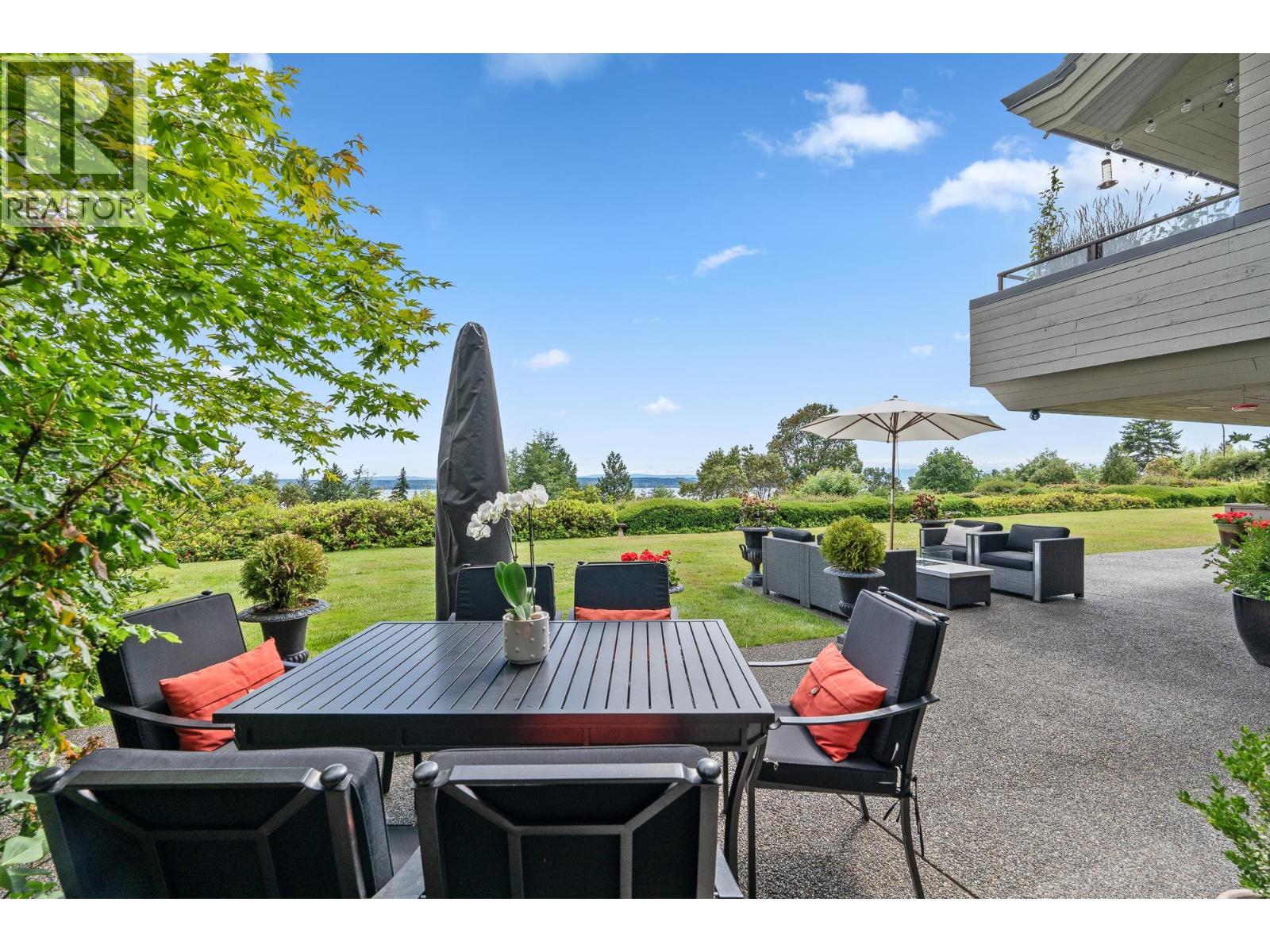 47 2202 FOLKESTONE WAY, West Vancouver