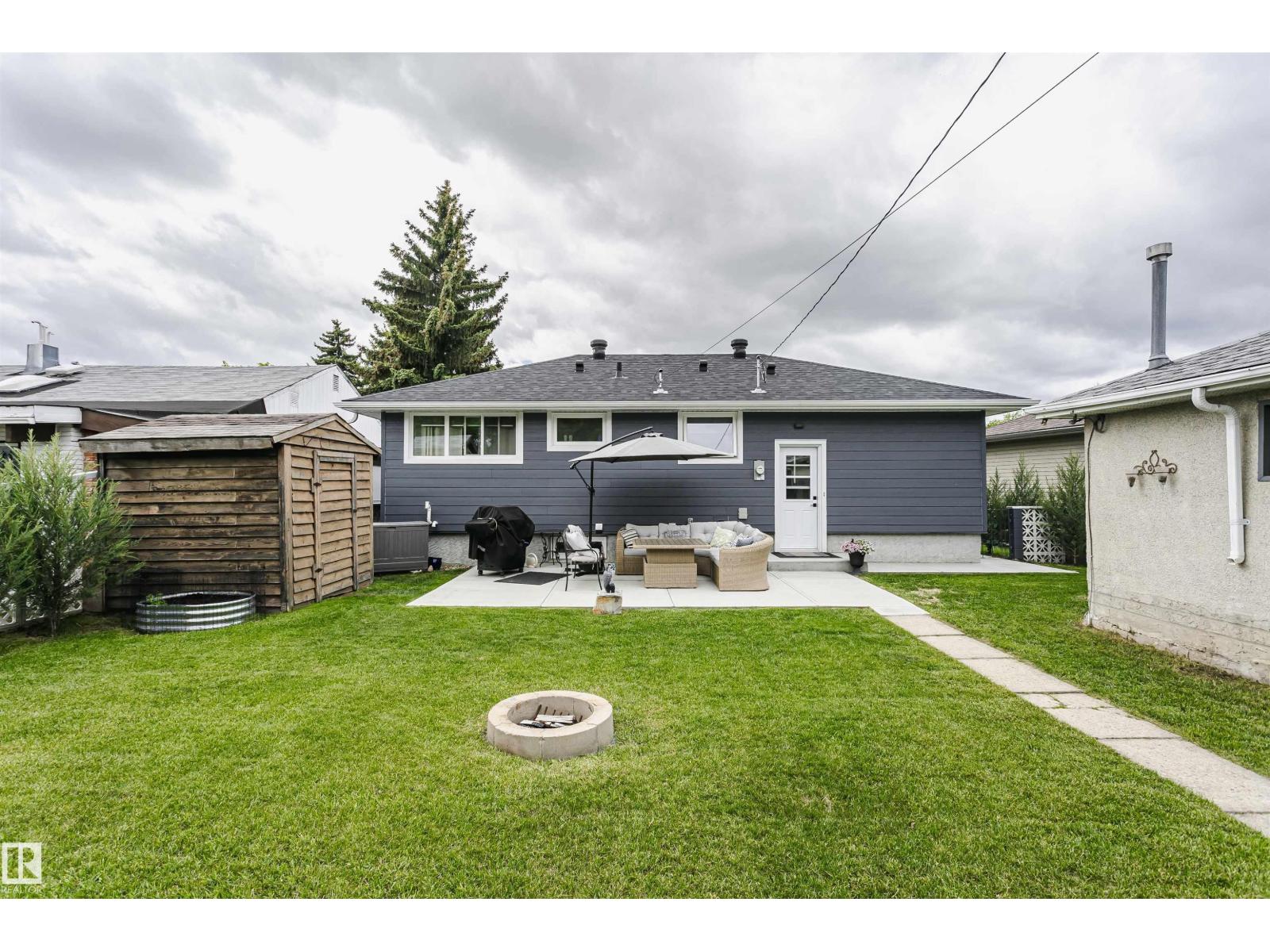 8628 64 AV NW - photo 3