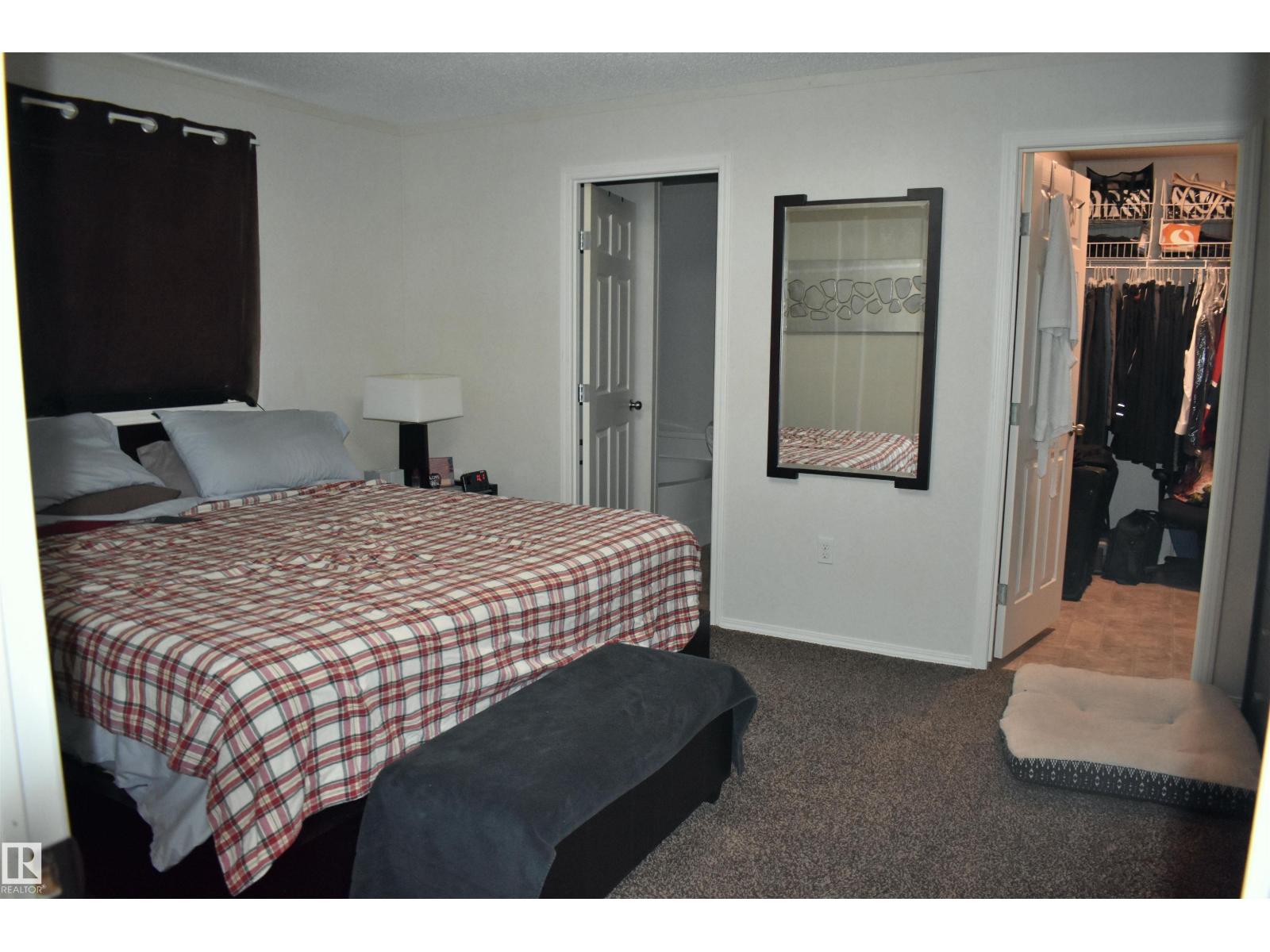 52 Evergreen PA NW — photo 9
