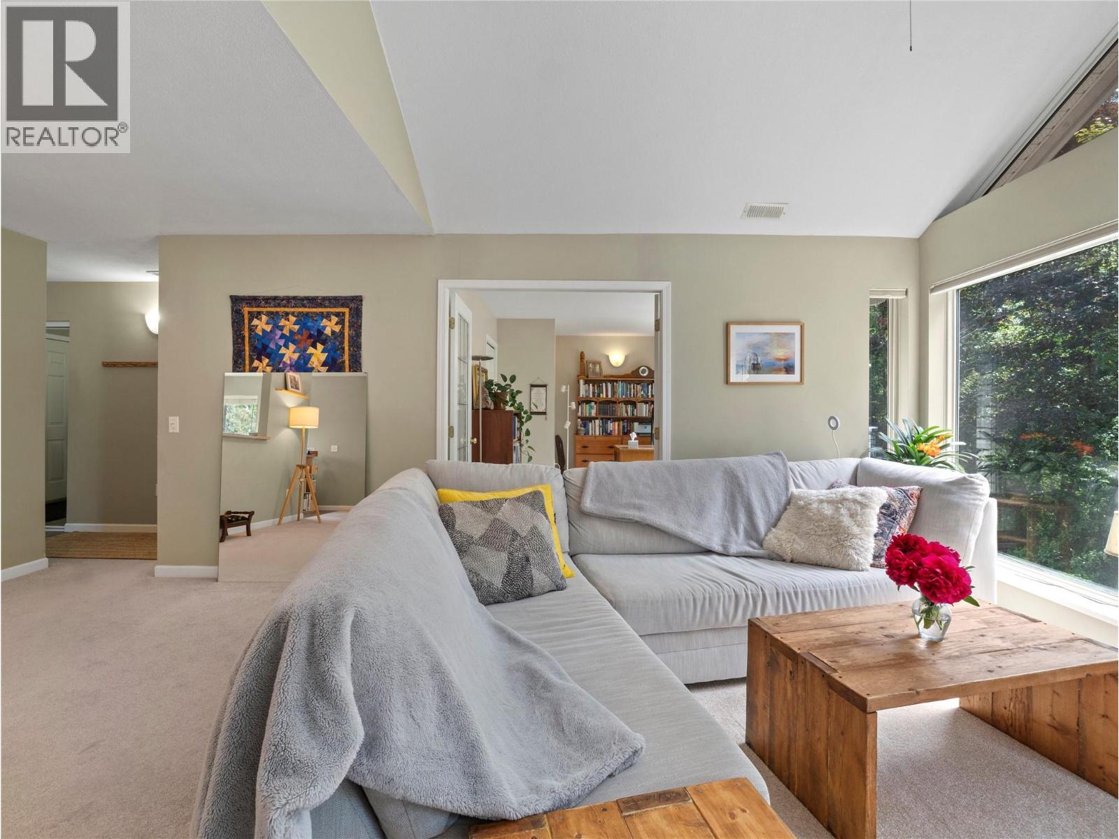 #14 171 17 Street SE - 6