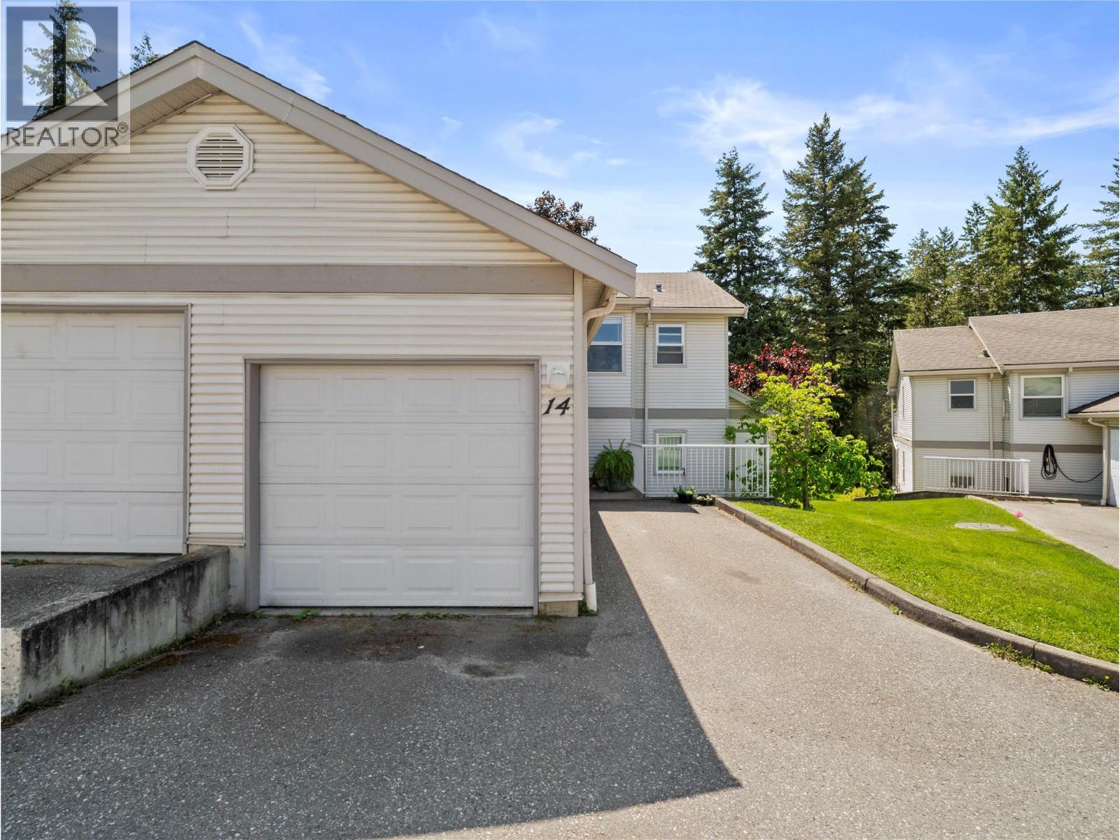#14 171 17 Street SE - 35
