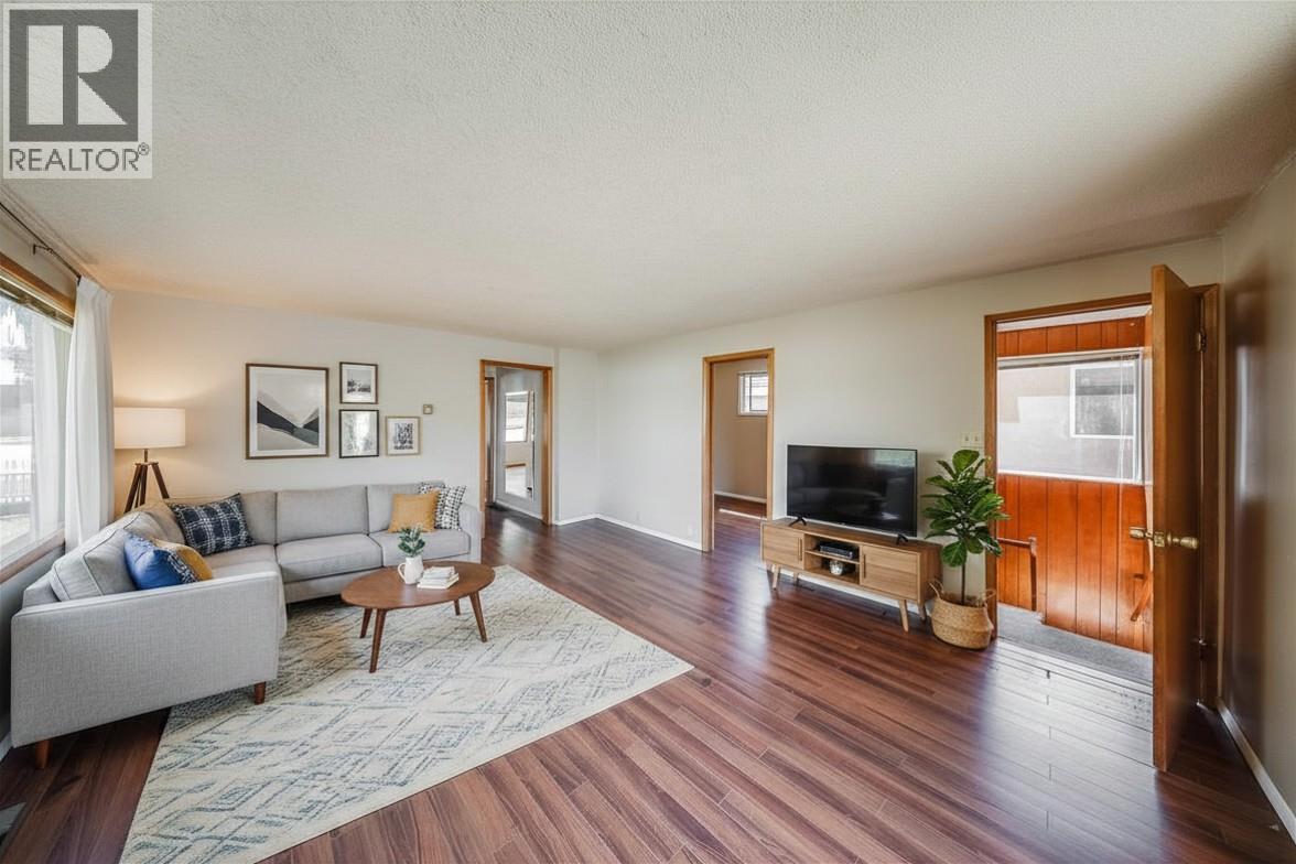1338 Third Avenue - 9