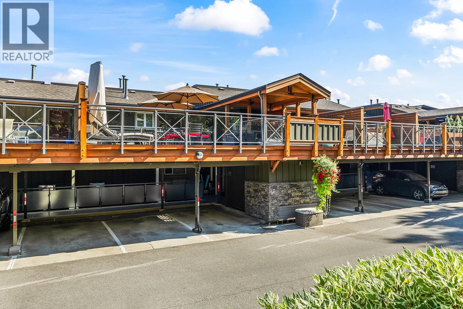 #301 2777 Casa Loma Road - 16