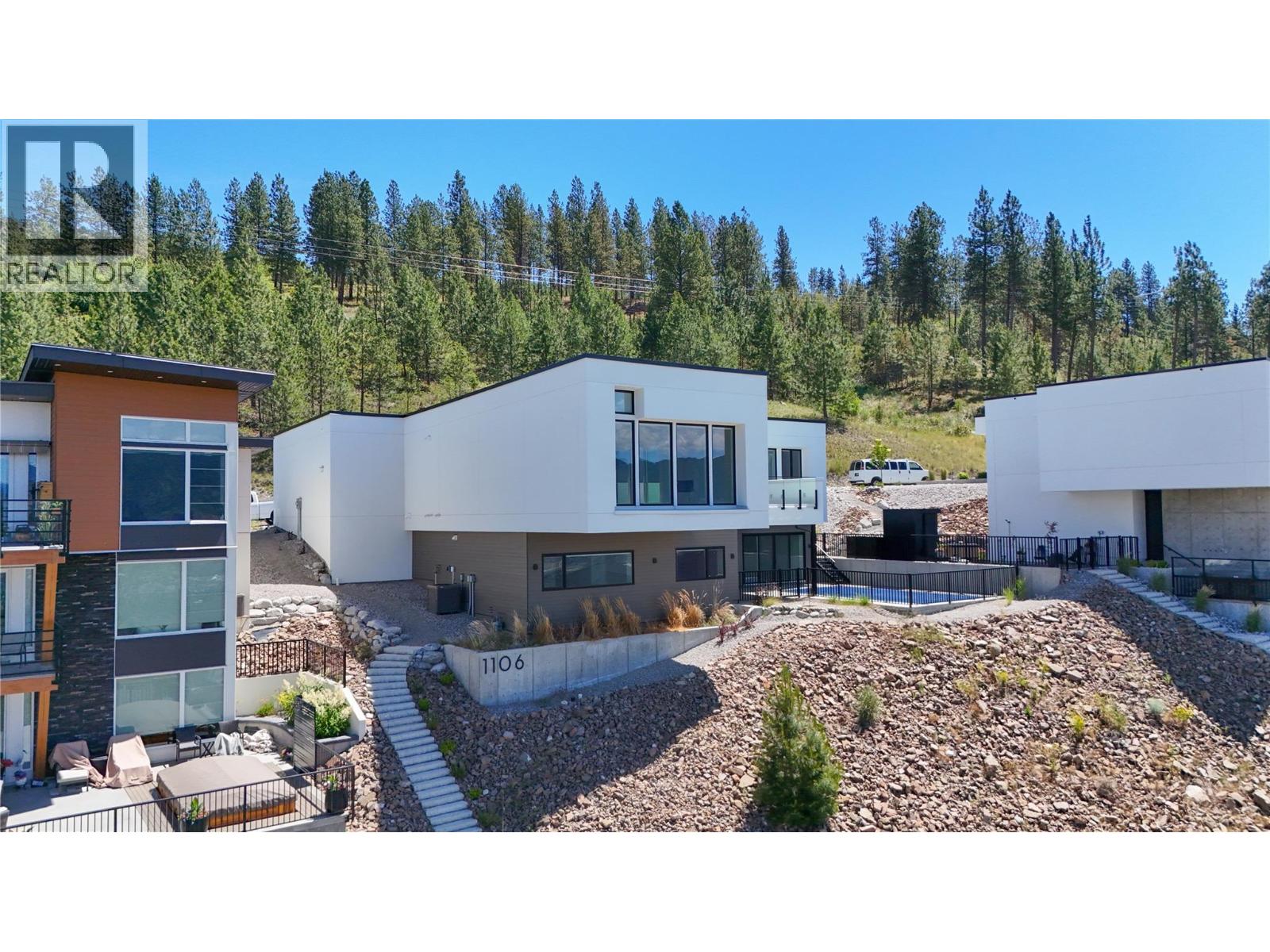 1106 SYER Road, Penticton