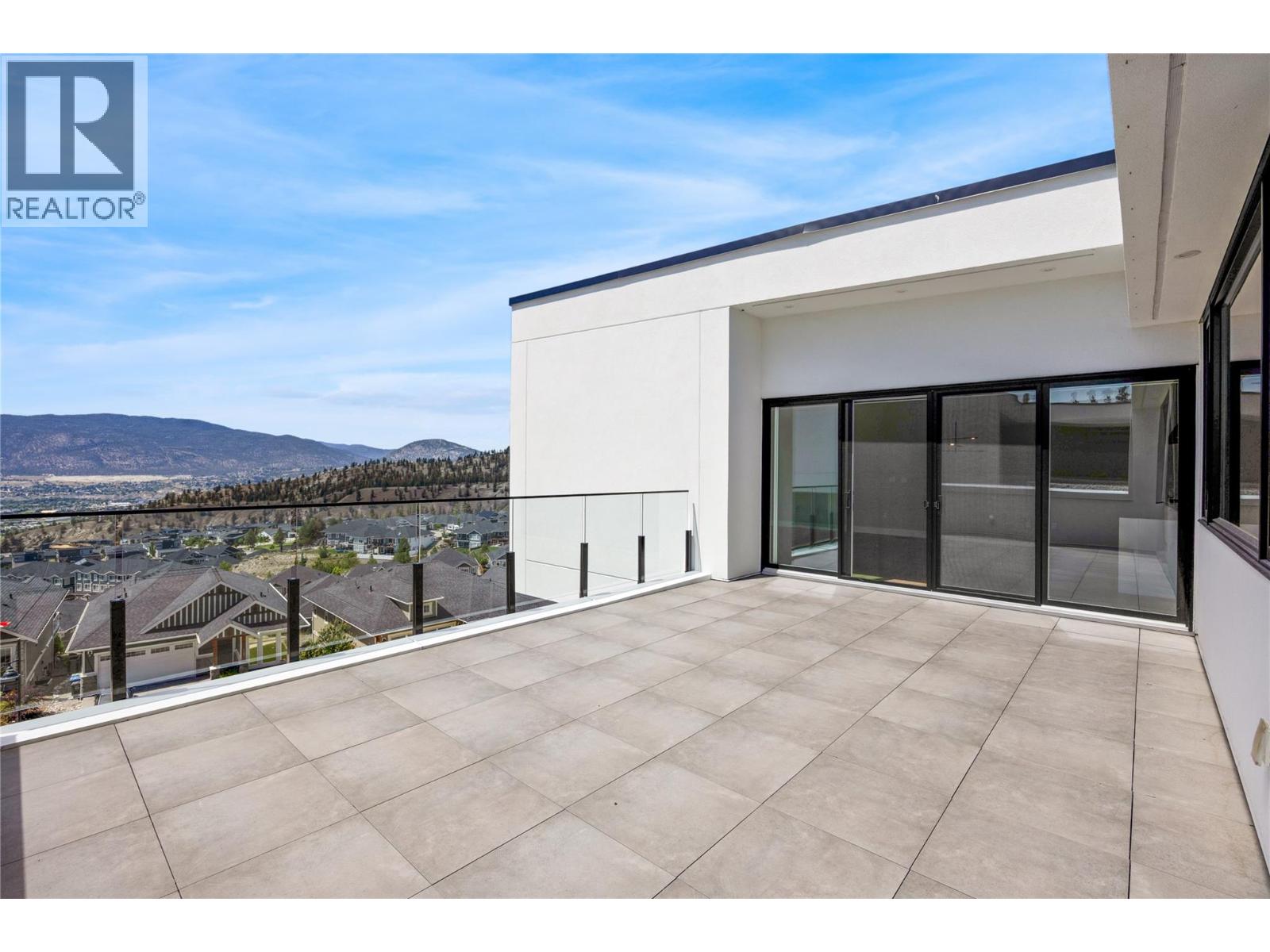 1106 SYER Road, Penticton
