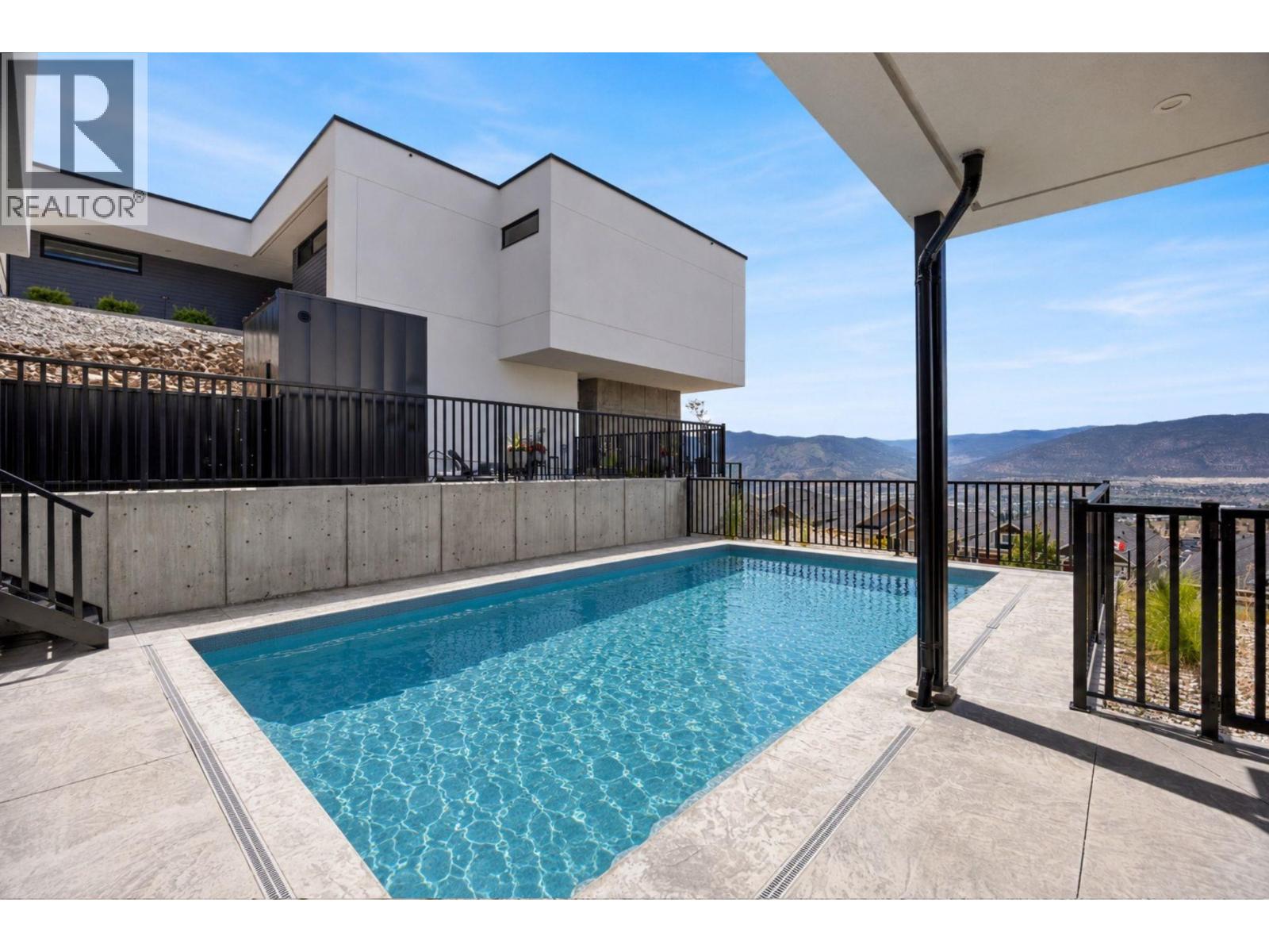 1106 SYER Road, Penticton