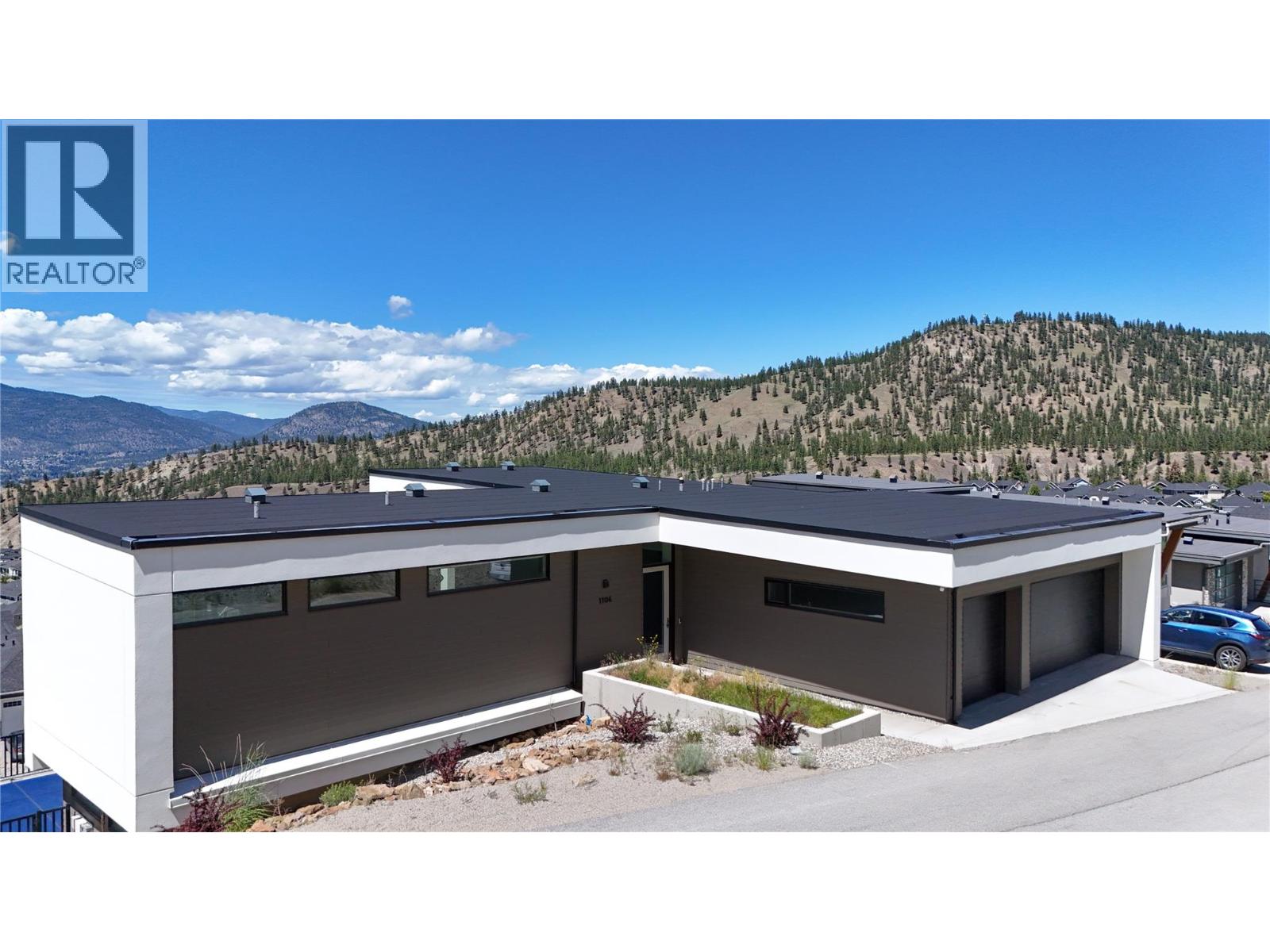 1106 SYER Road, Penticton