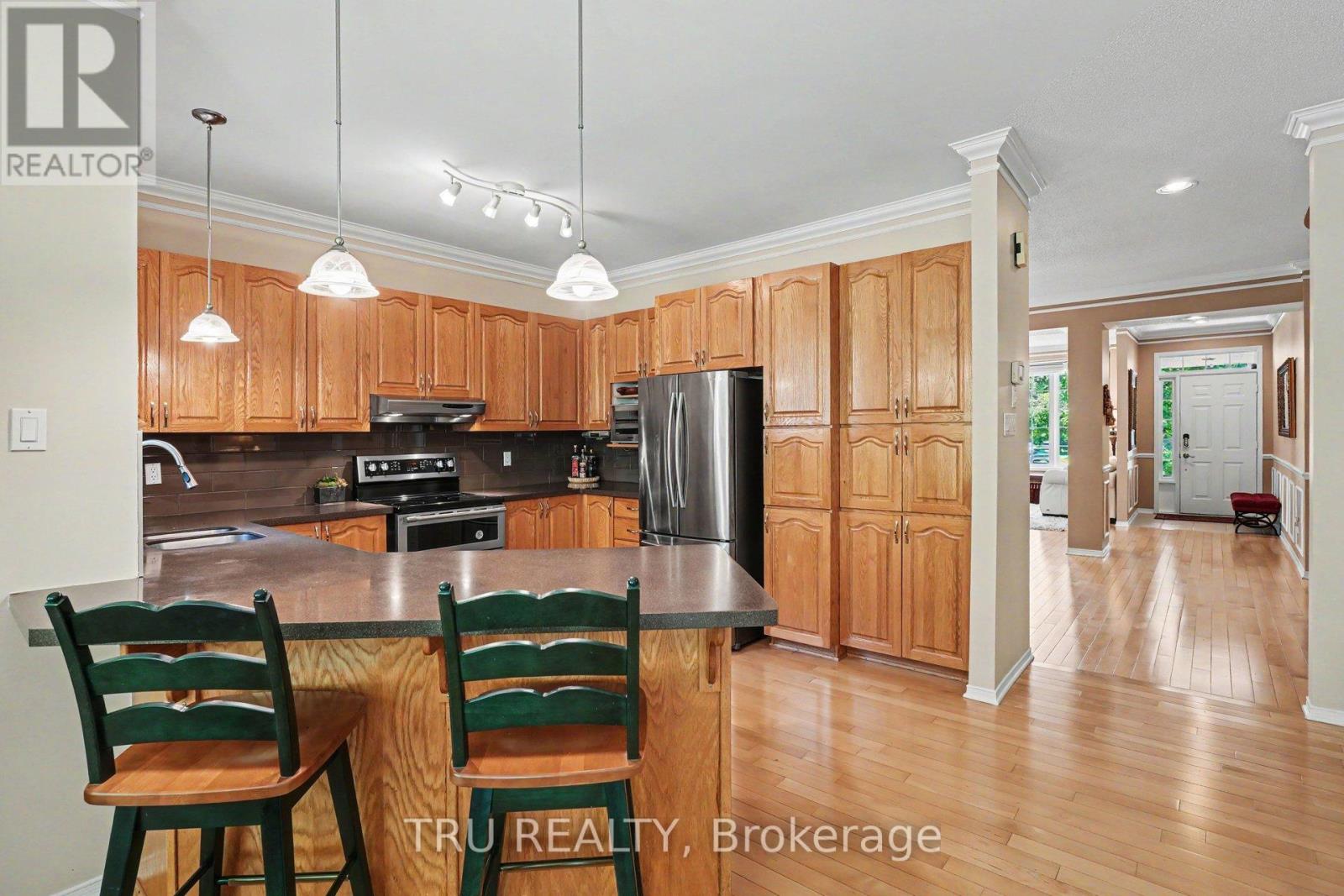40 CIMARRON CRESCENT - 12
