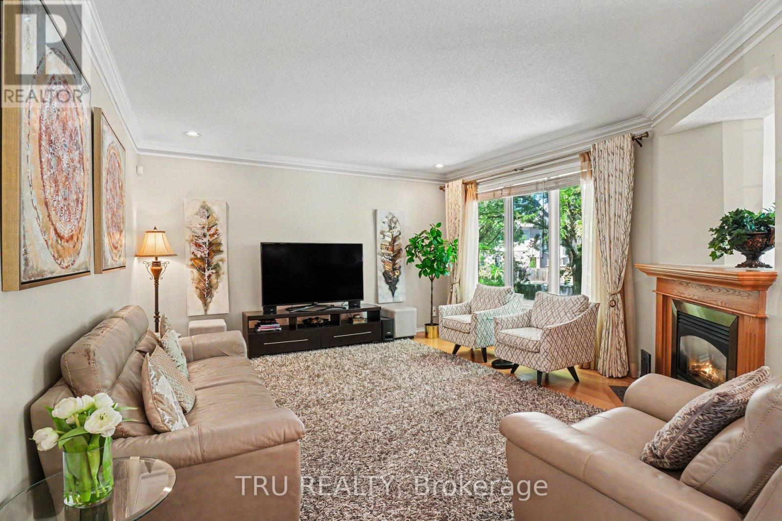 40 CIMARRON CRESCENT - 15