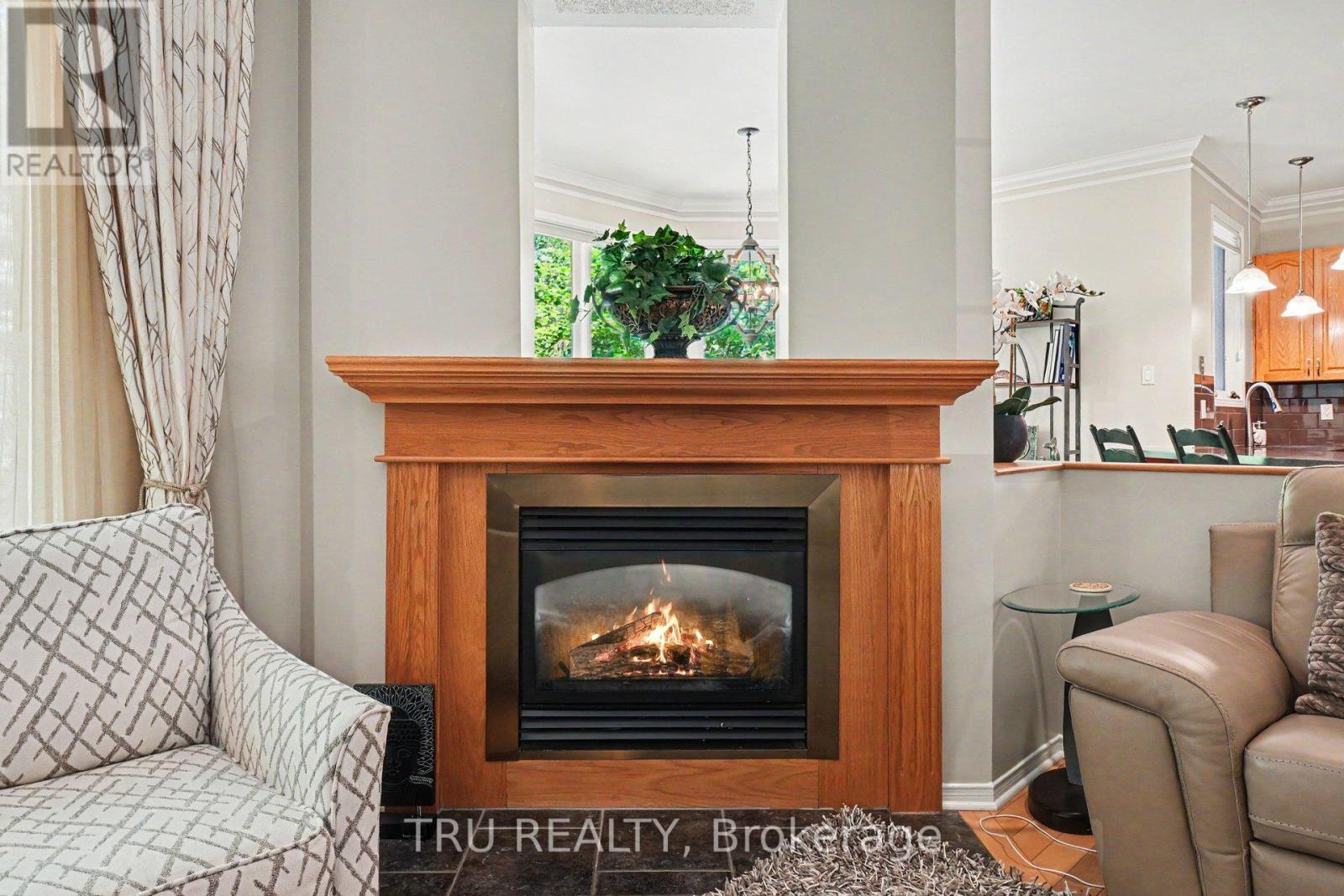 40 CIMARRON CRESCENT - 16