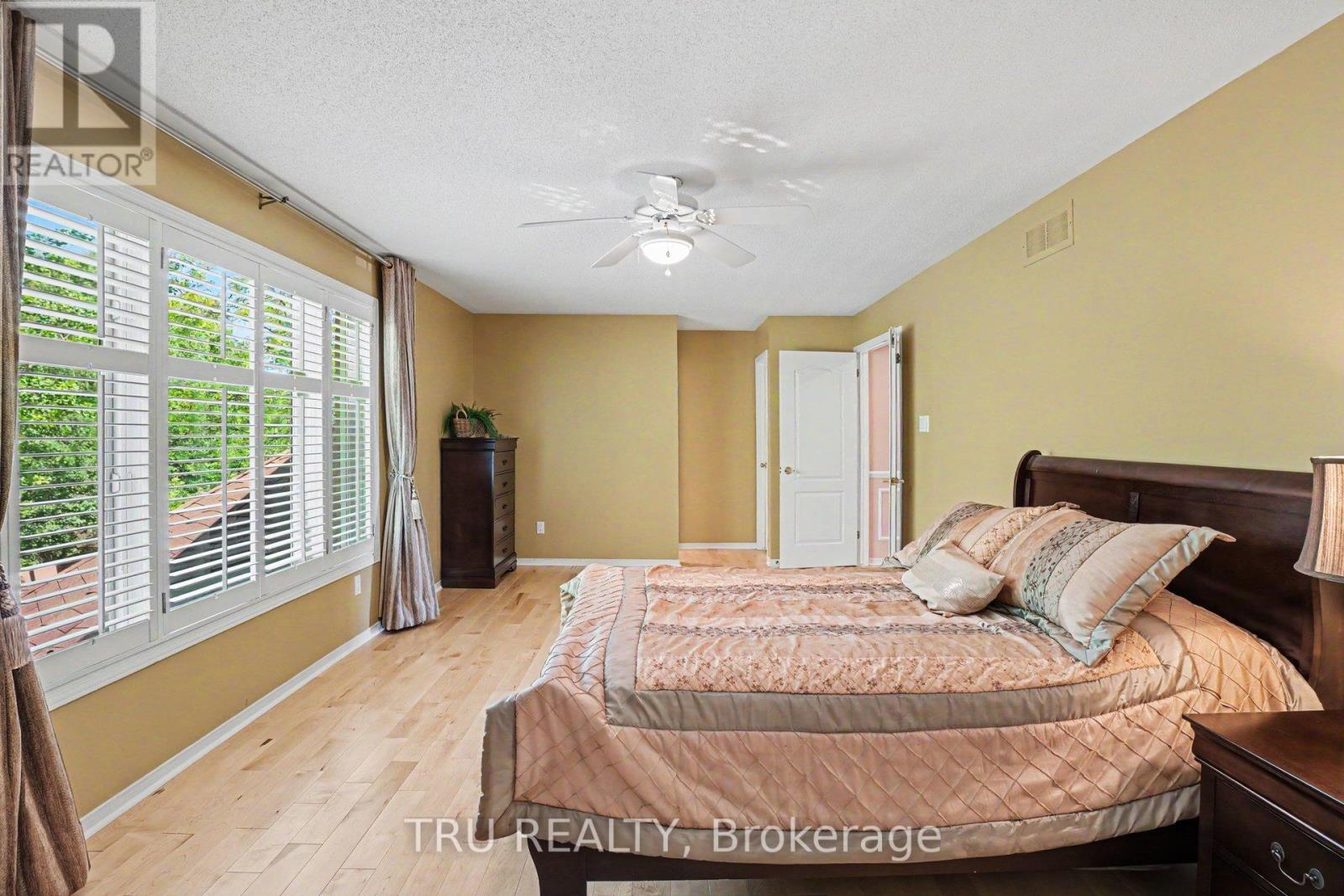 40 CIMARRON CRESCENT - 20